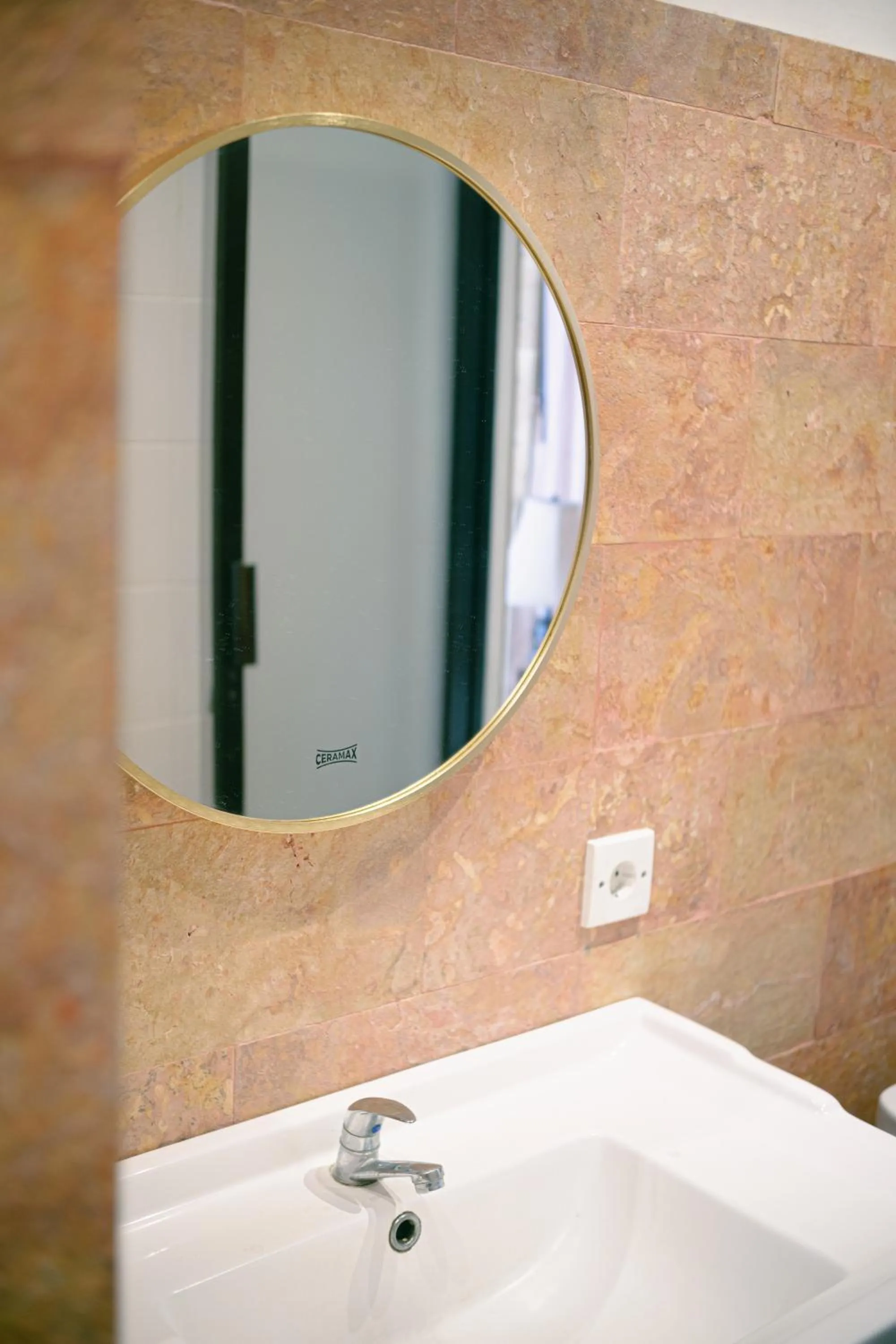 Bathroom in Muaya Villa