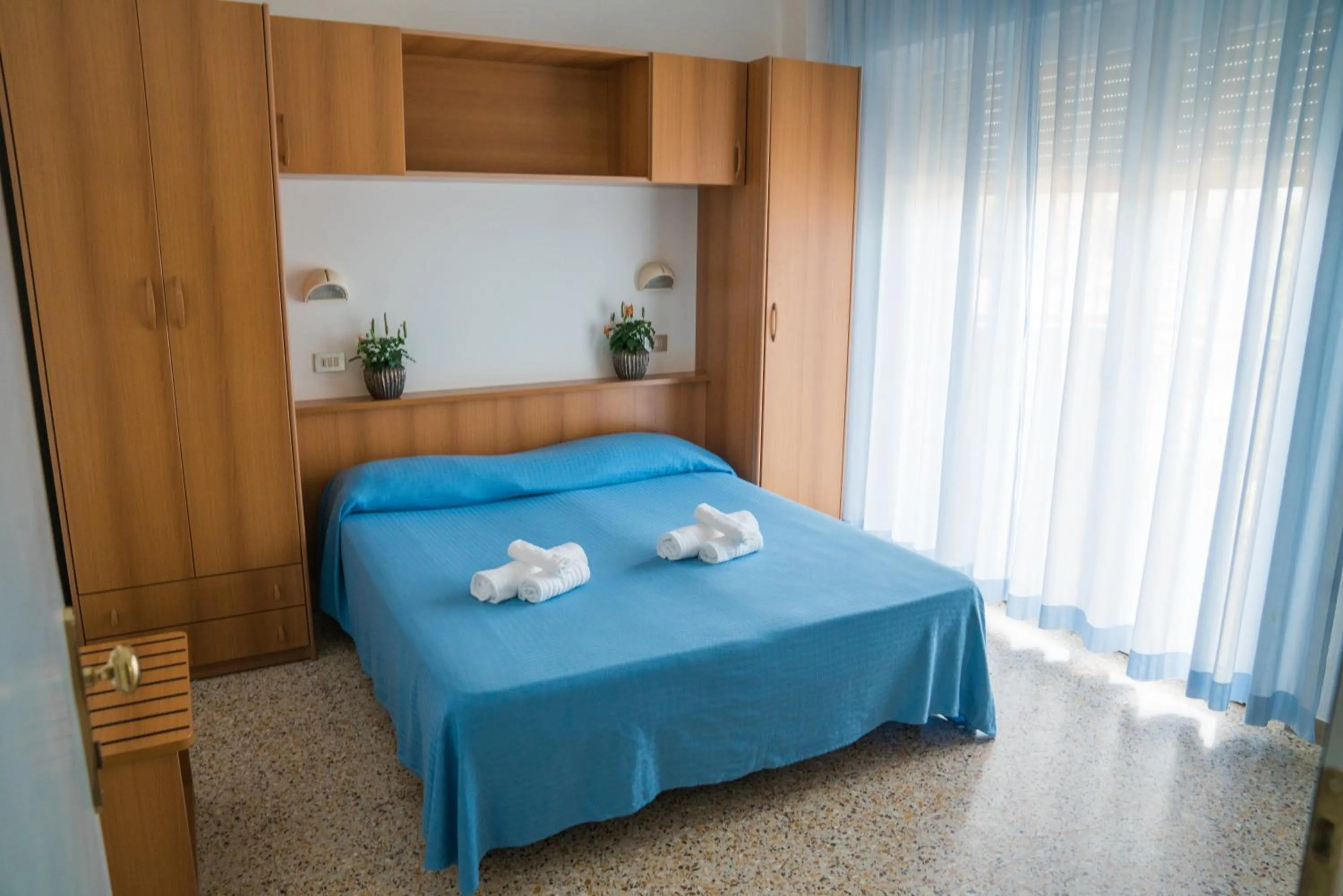 Bedroom, Bed in Hotel Singapore