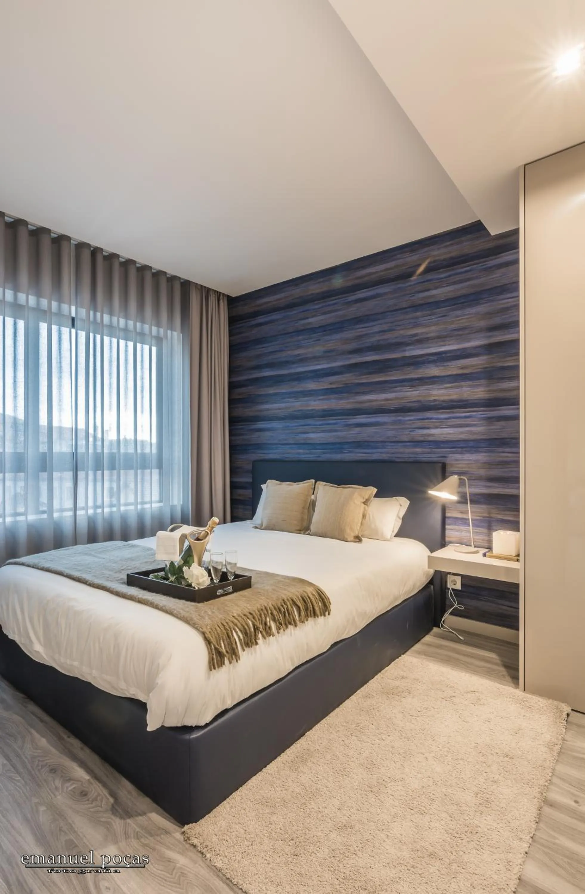 Bedroom, Bed in Passos Manuel by Innapartments