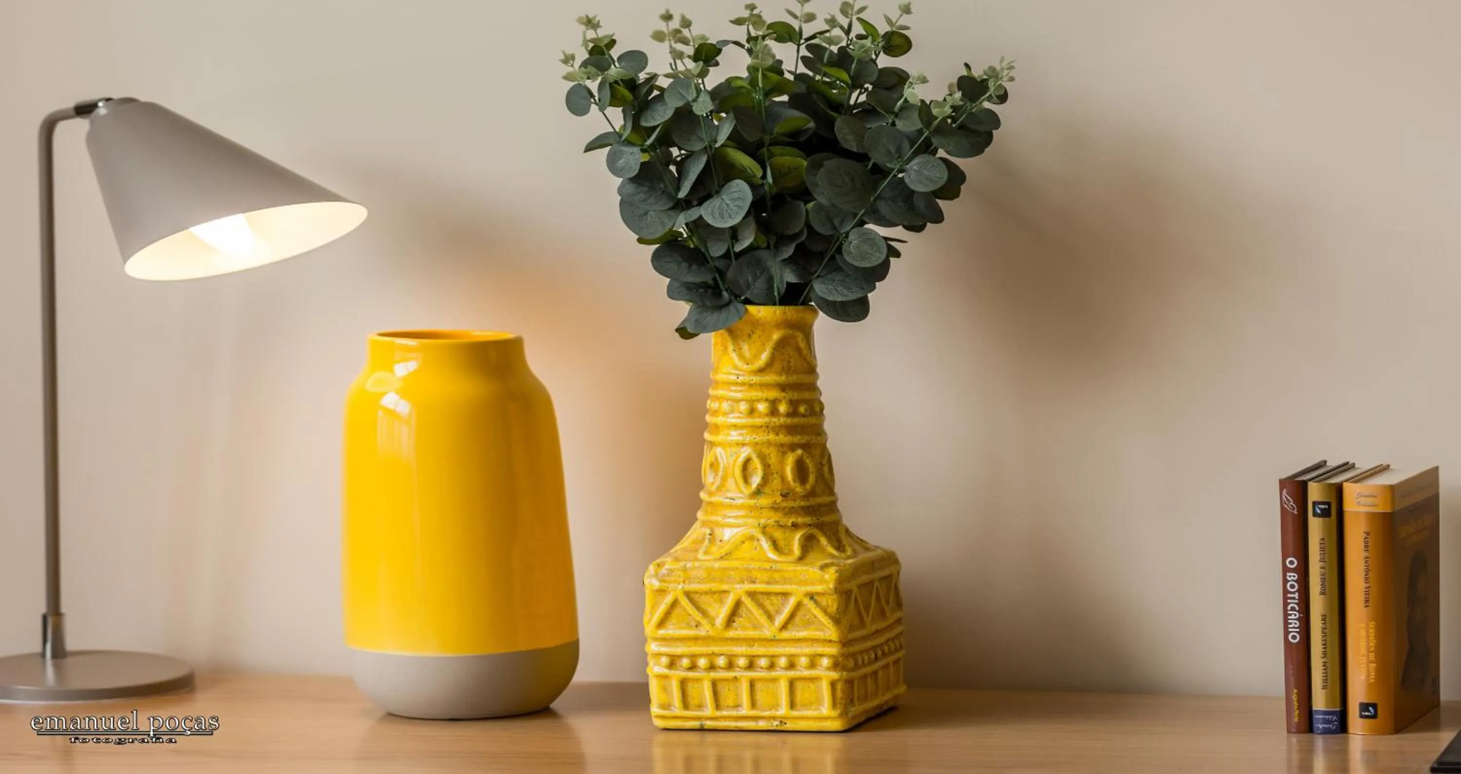 Decorative detail in Passos Manuel by Innapartments