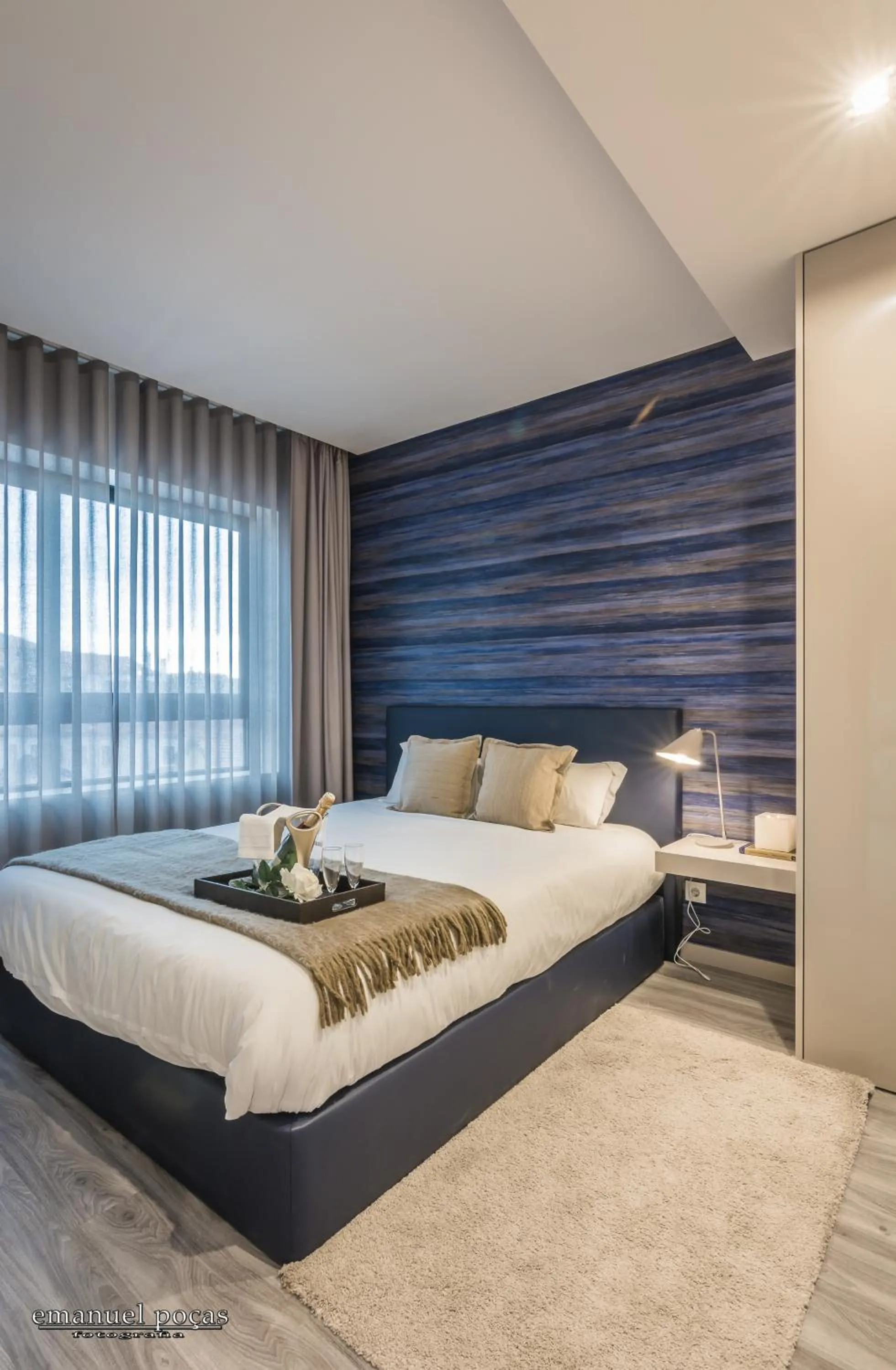 Bedroom, Bed in Passos Manuel by Innapartments