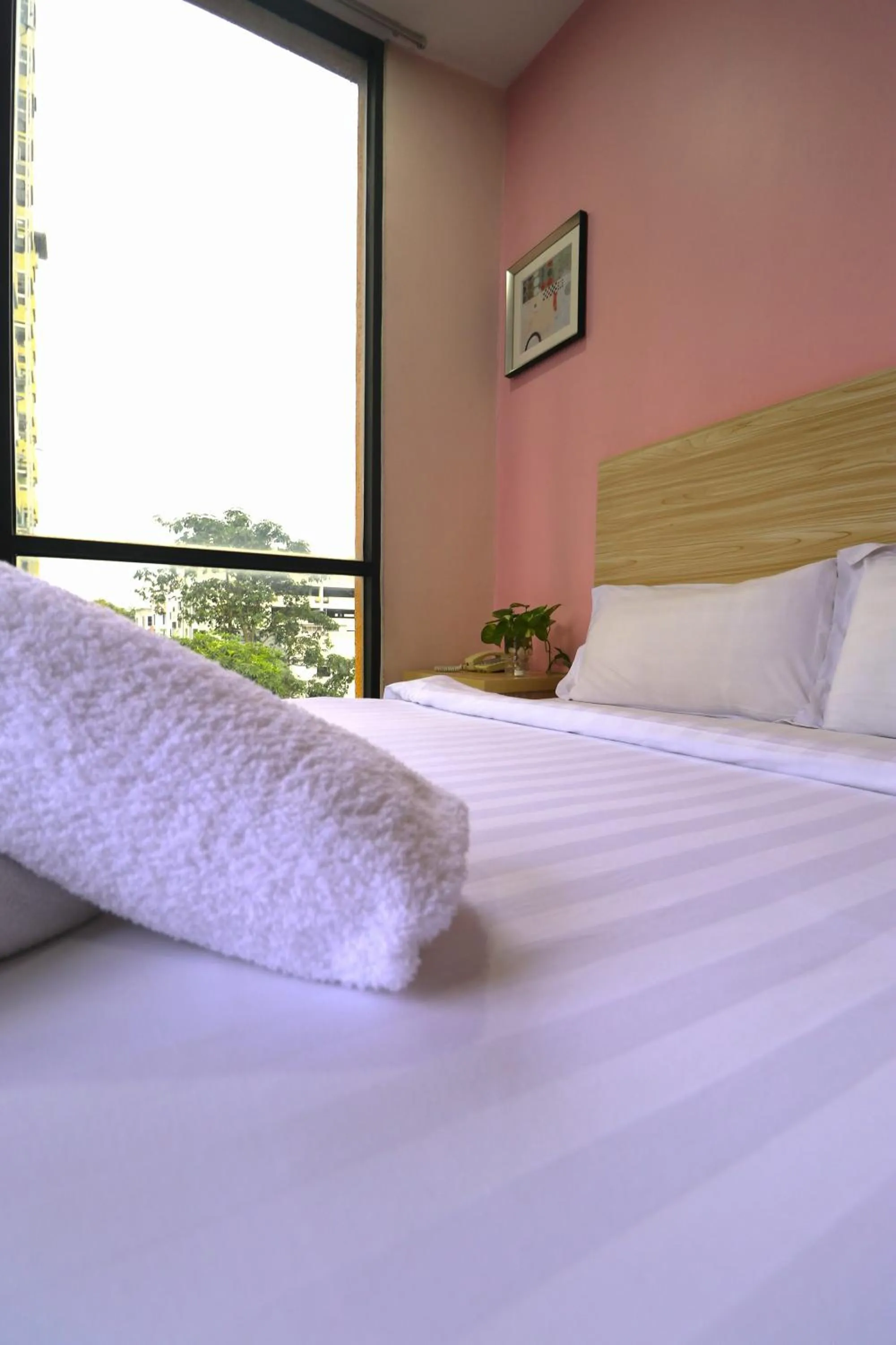 Bed in YP Boutique Hotel, Paradigm Mall Petaling Jaya
