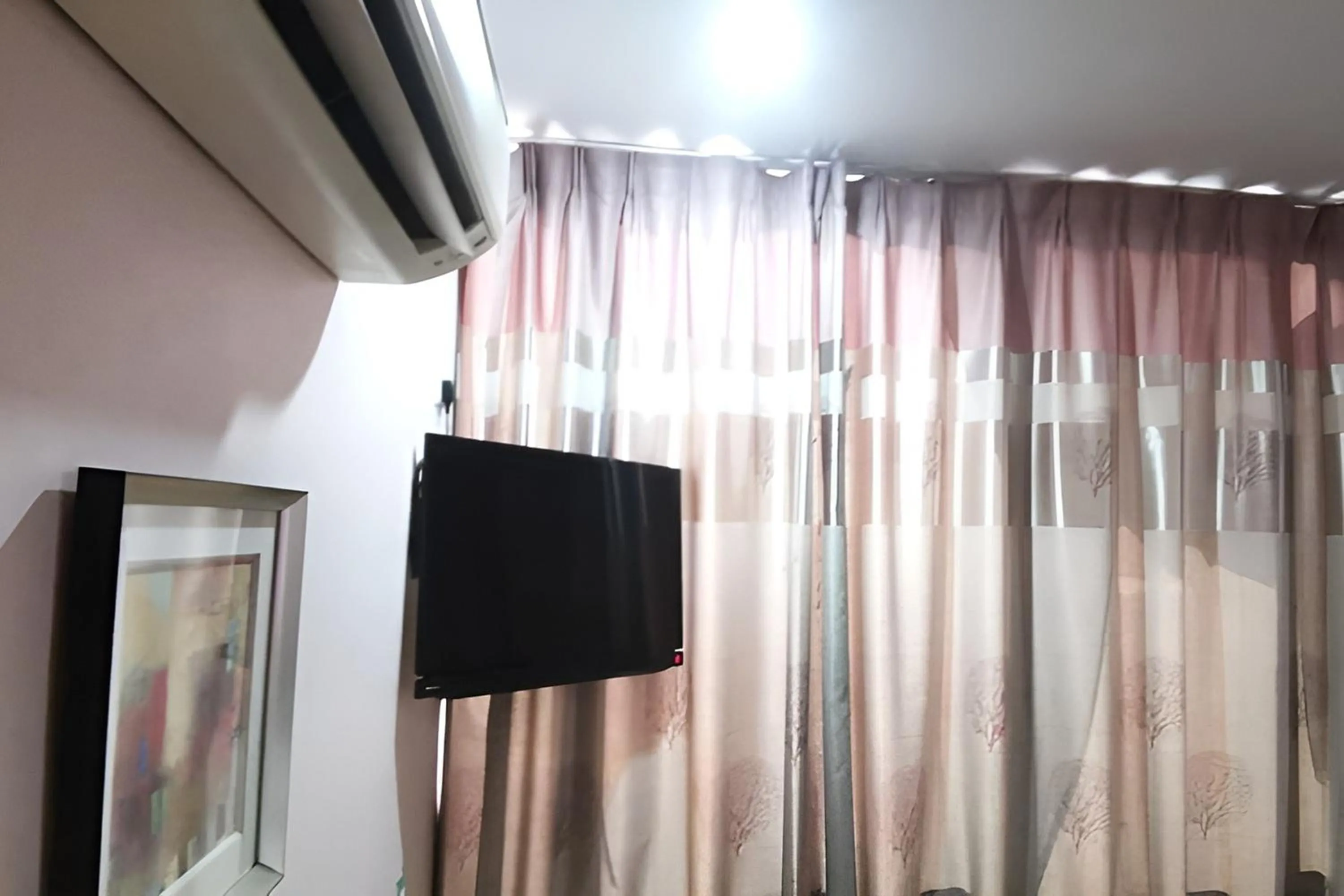 TV and multimedia in YP Boutique Hotel, Paradigm Mall Petaling Jaya