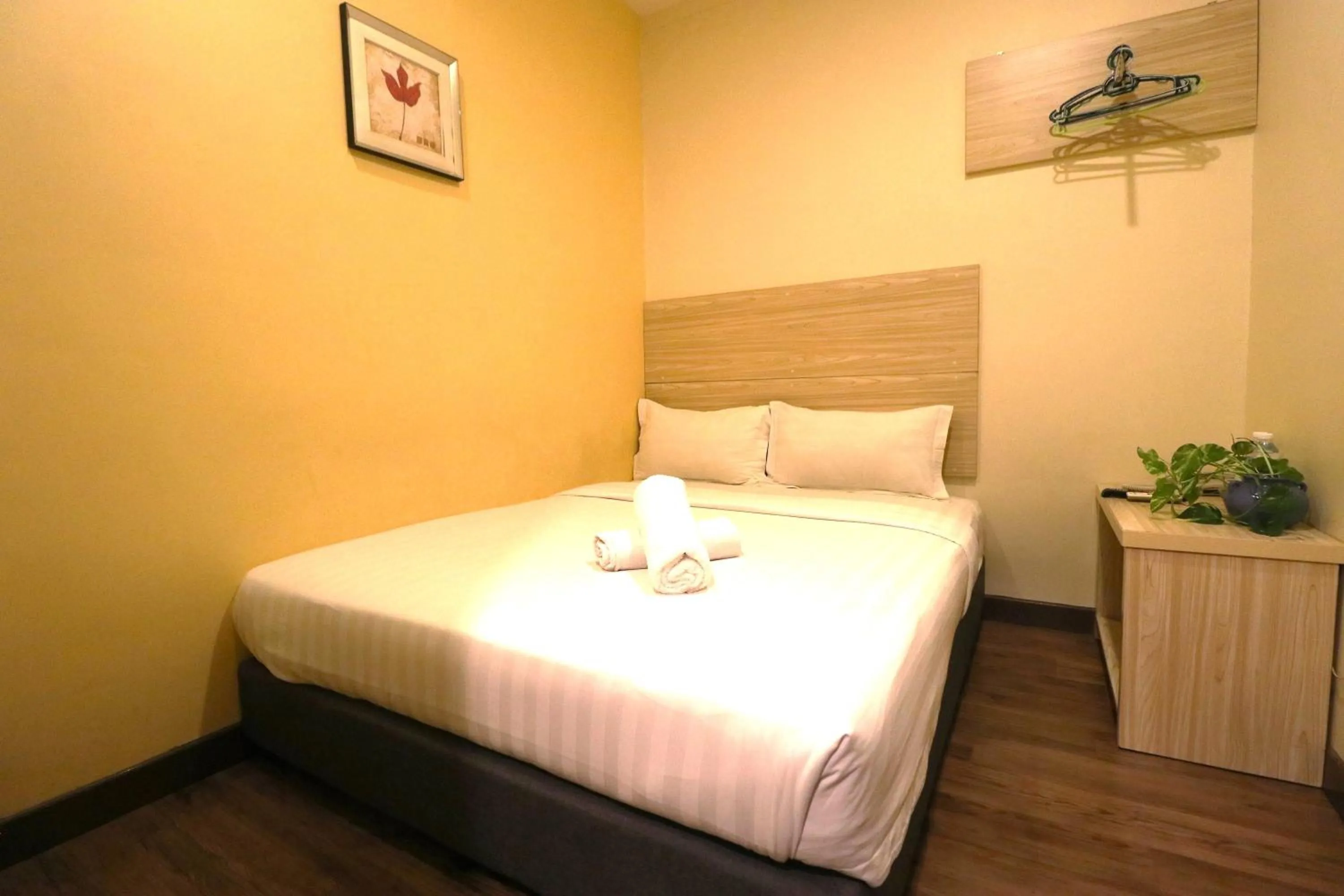 Bed in YP Boutique Hotel, Paradigm Mall Petaling Jaya