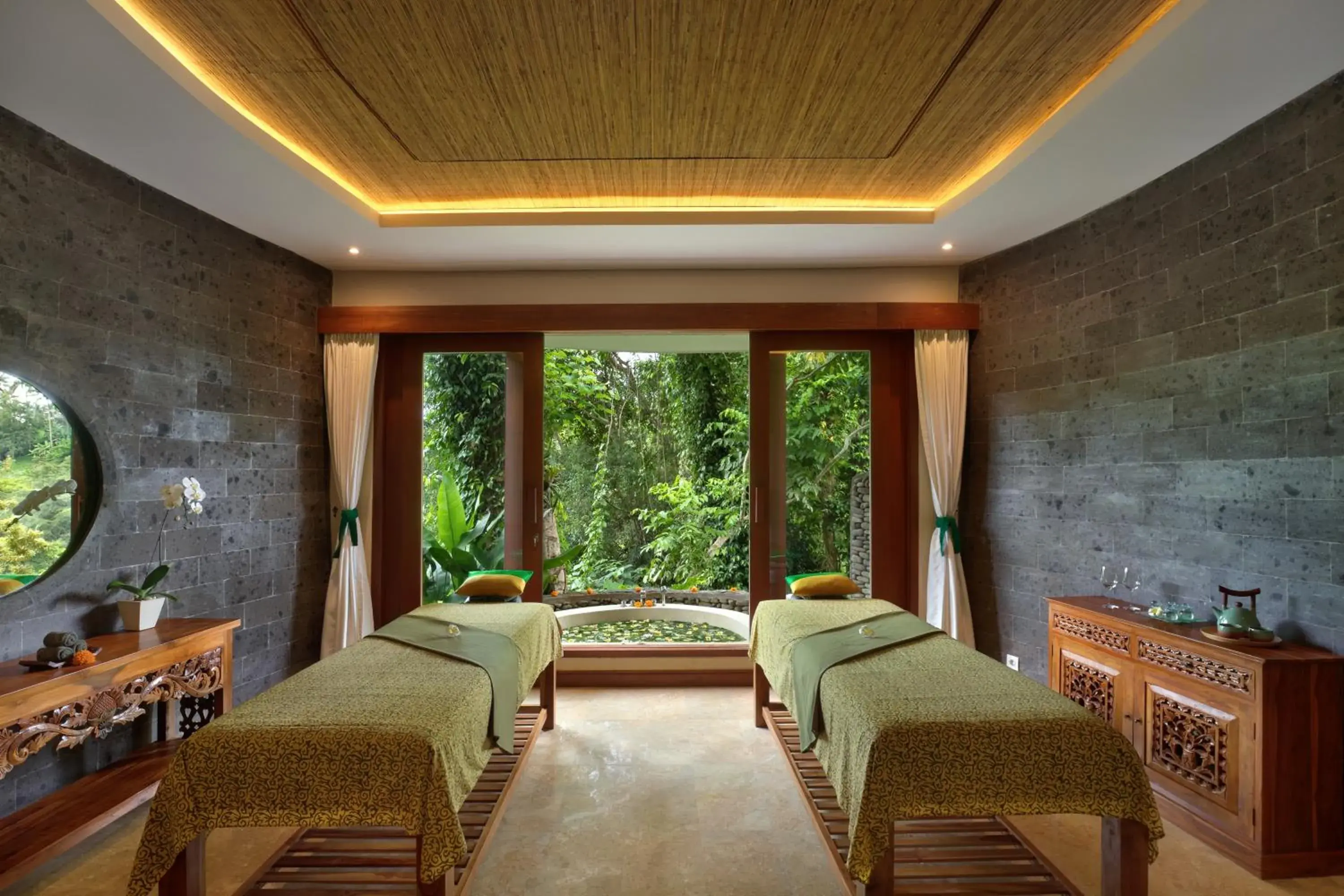 Spa and wellness centre/facilities in Jannata Resort and Spa Spa and wellness centre/facilities in Jannata Resort and Spa