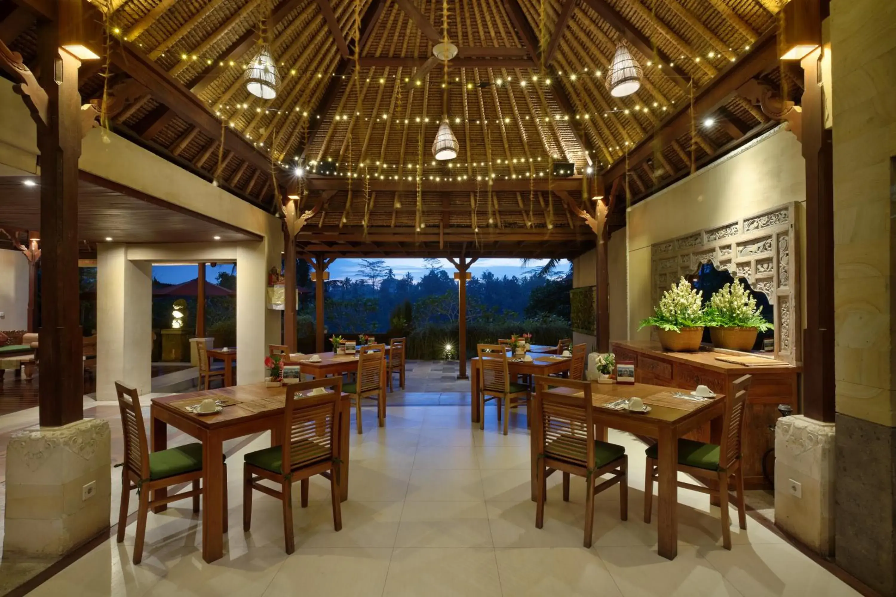 Restaurant/places to eat in Jannata Resort and Spa Restaurant/places to eat in Jannata Resort and Spa