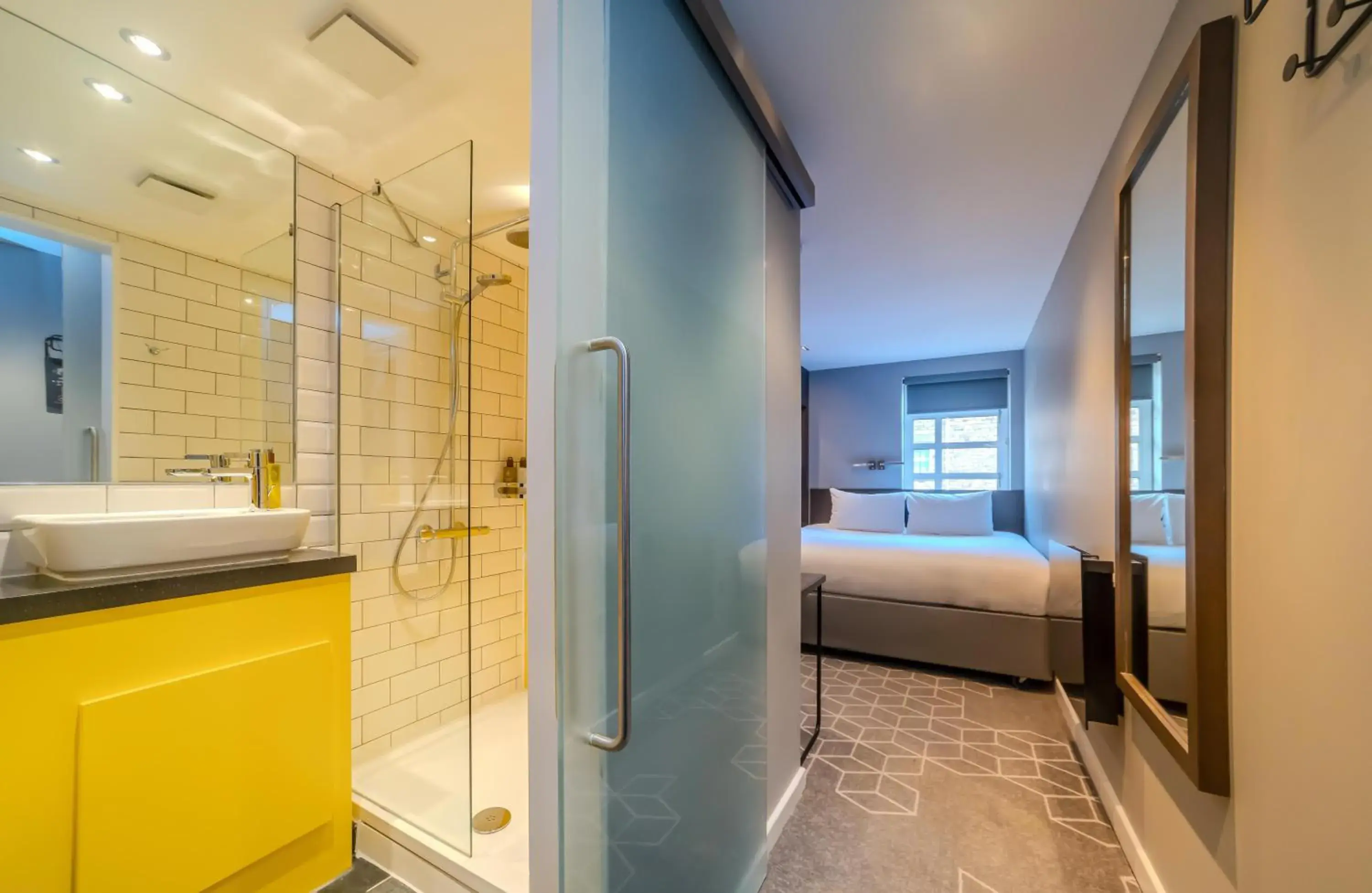 Bedroom, Bed in KM Hotel Bedroom, Bed in KM Hotel