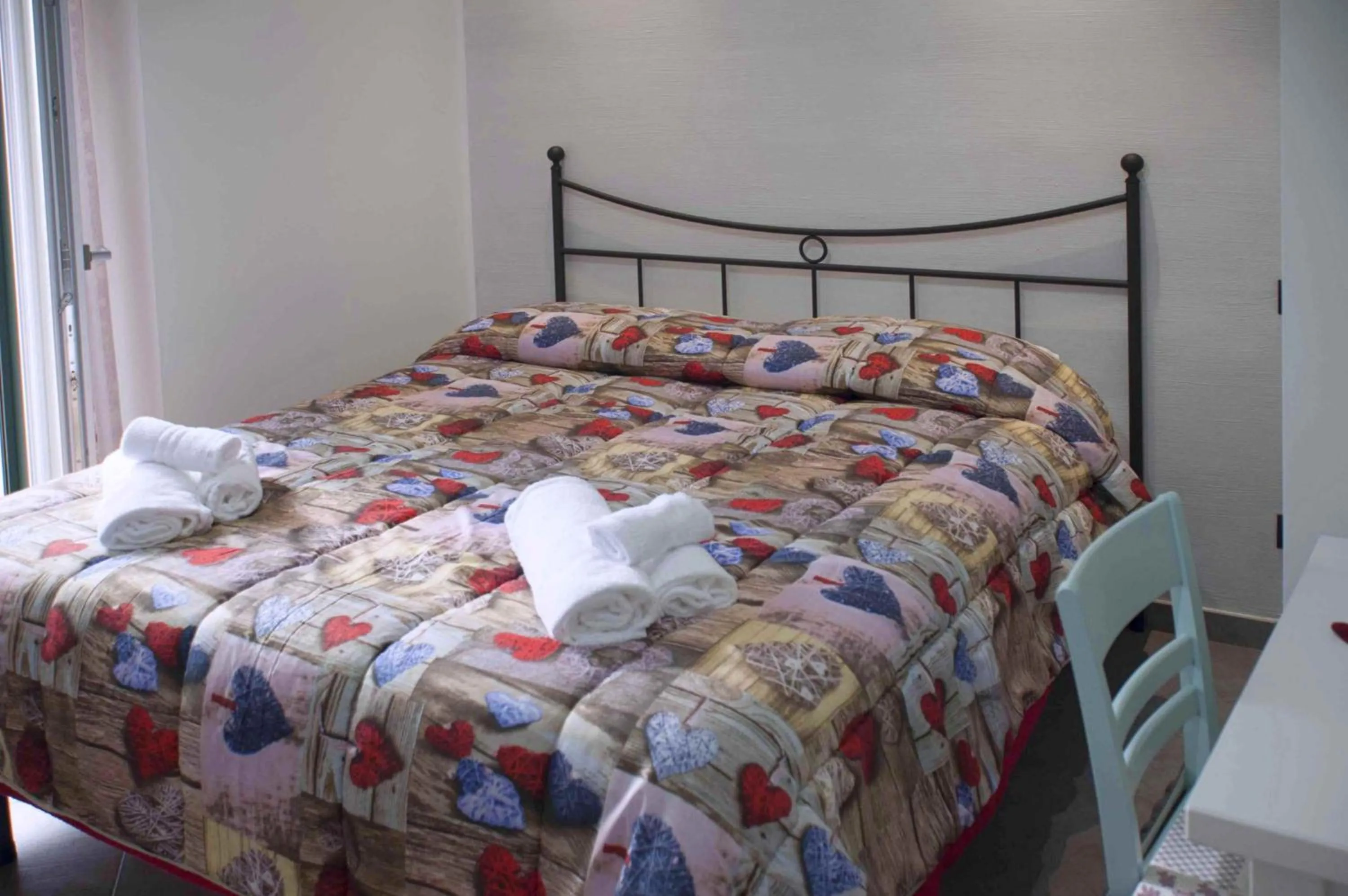 Bedroom, Bed in La rosa dei venti - Cetara