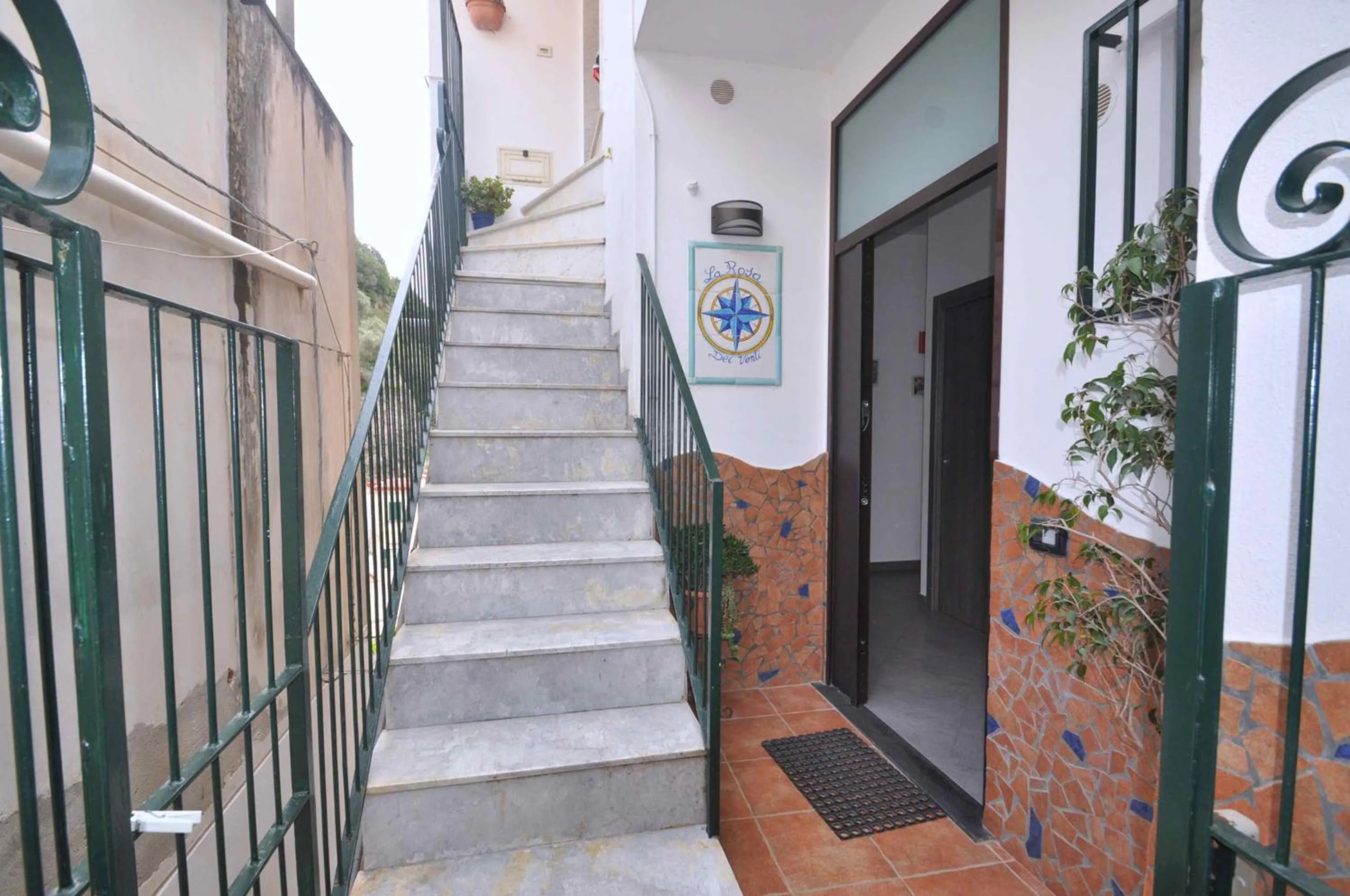 Facade/entrance in La rosa dei venti - Cetara