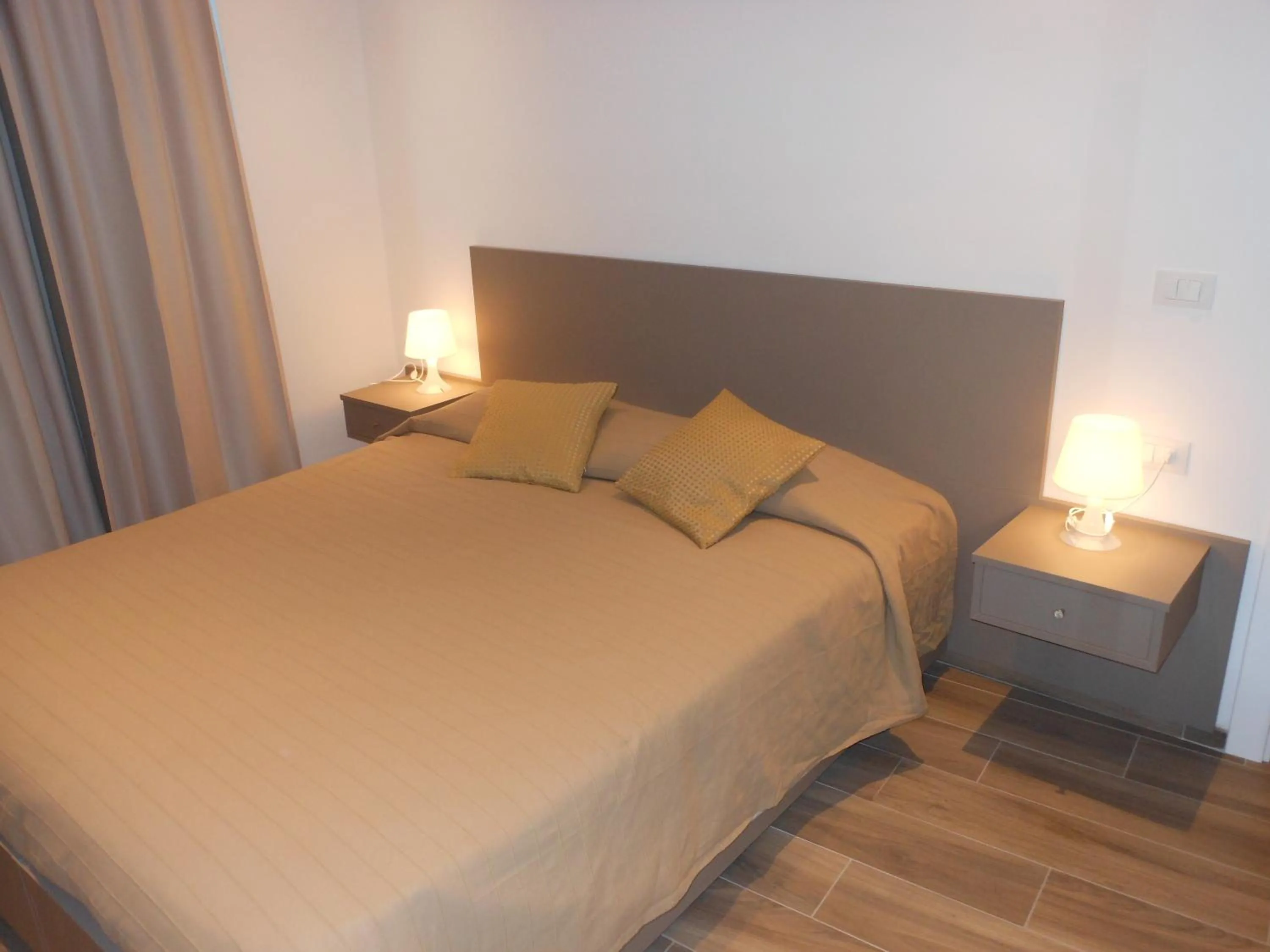 Bed in Residence Fanny