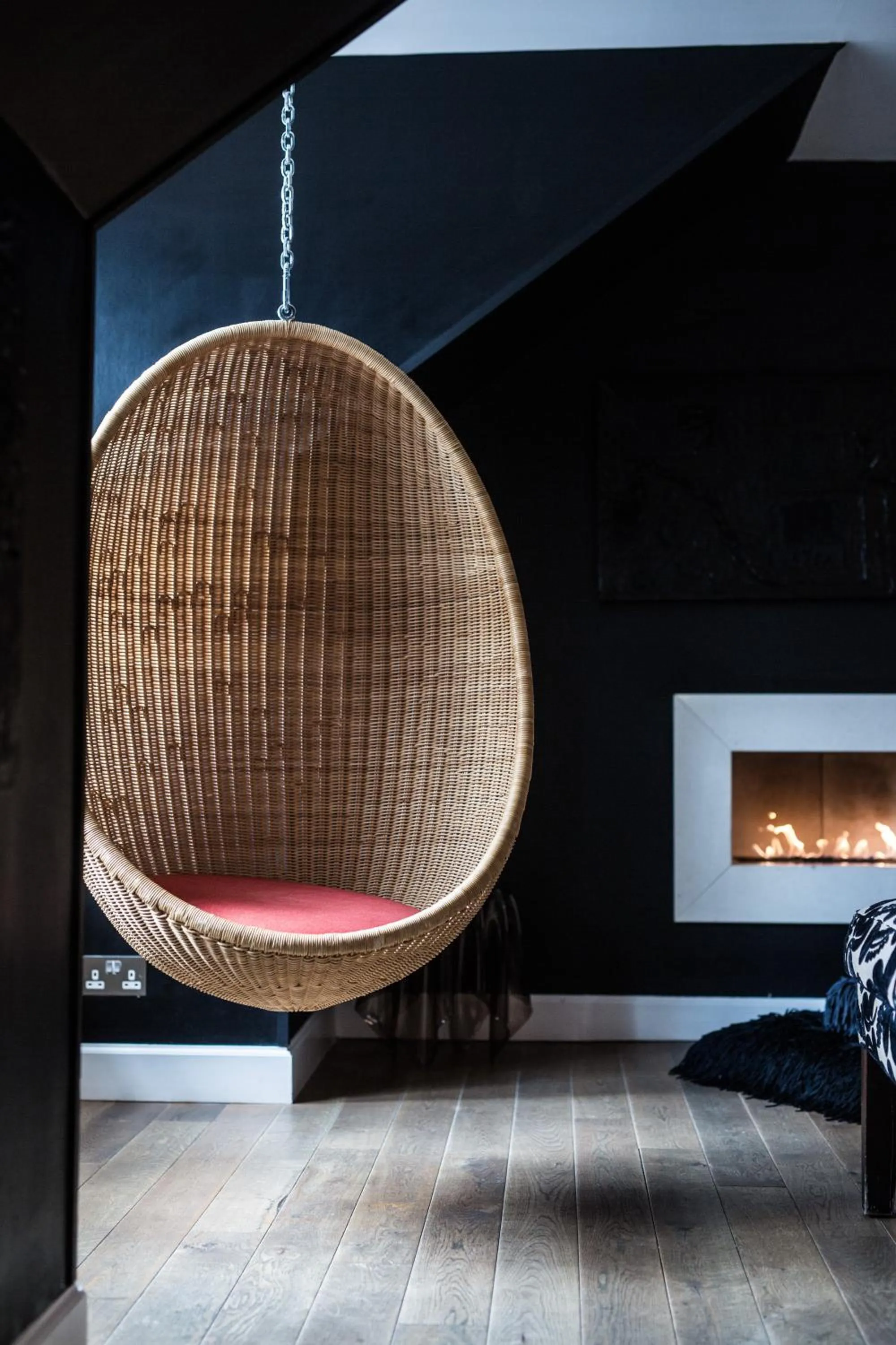 Decorative detail in Tigerlily