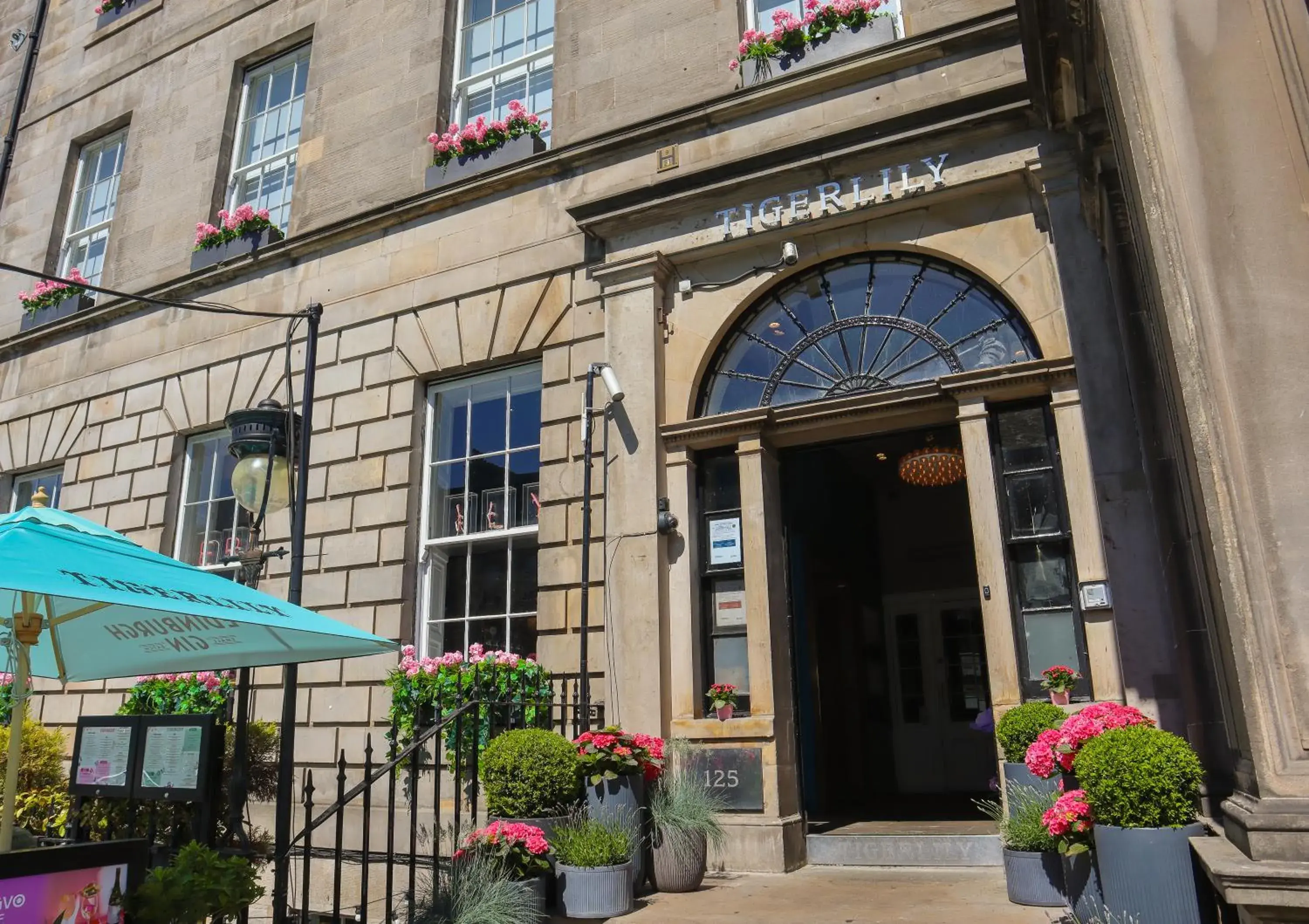 Property building in Tigerlily Property building in Tigerlily