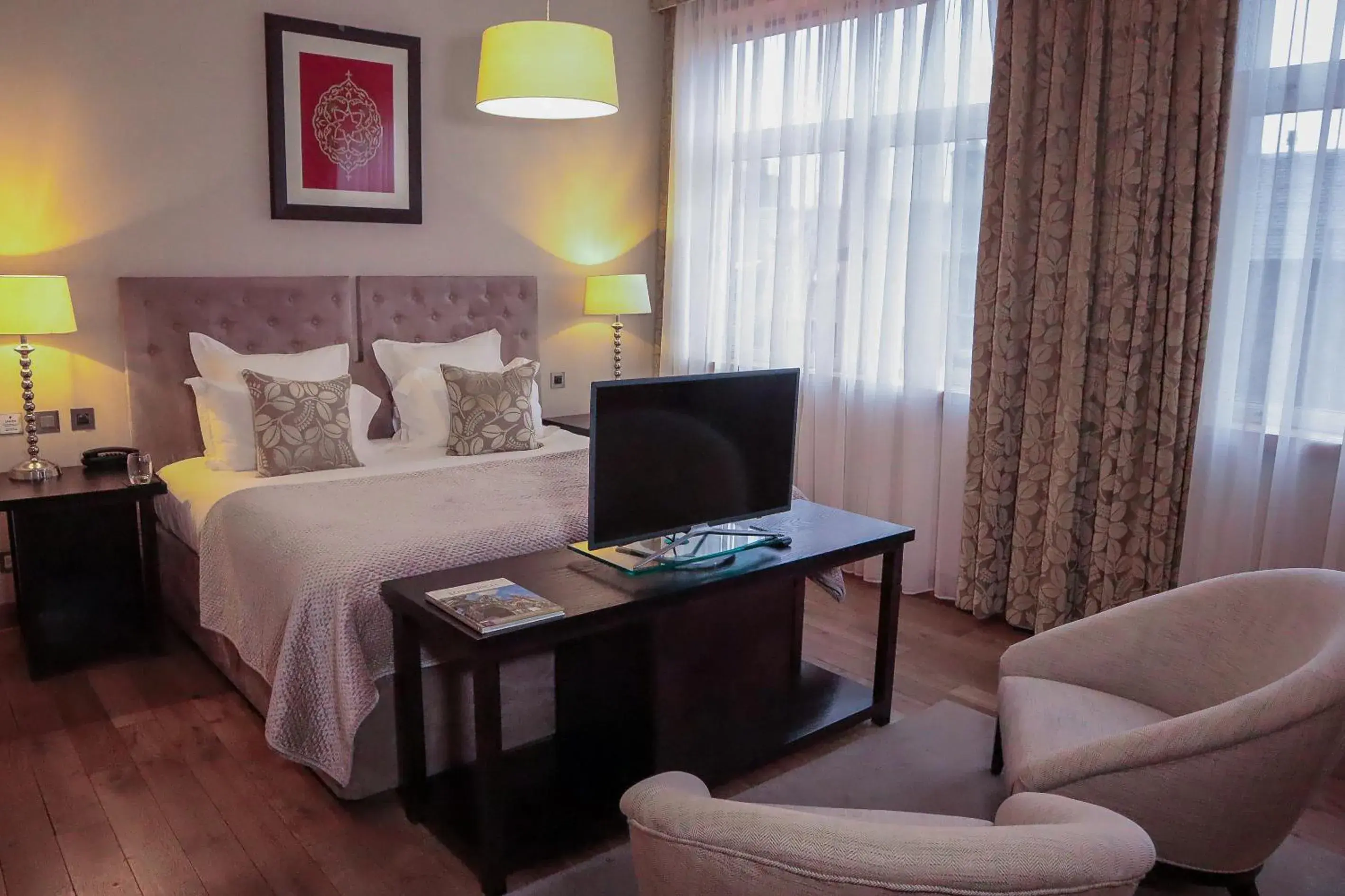 Guests, Bed in Tigerlily Guests, Bed in Tigerlily