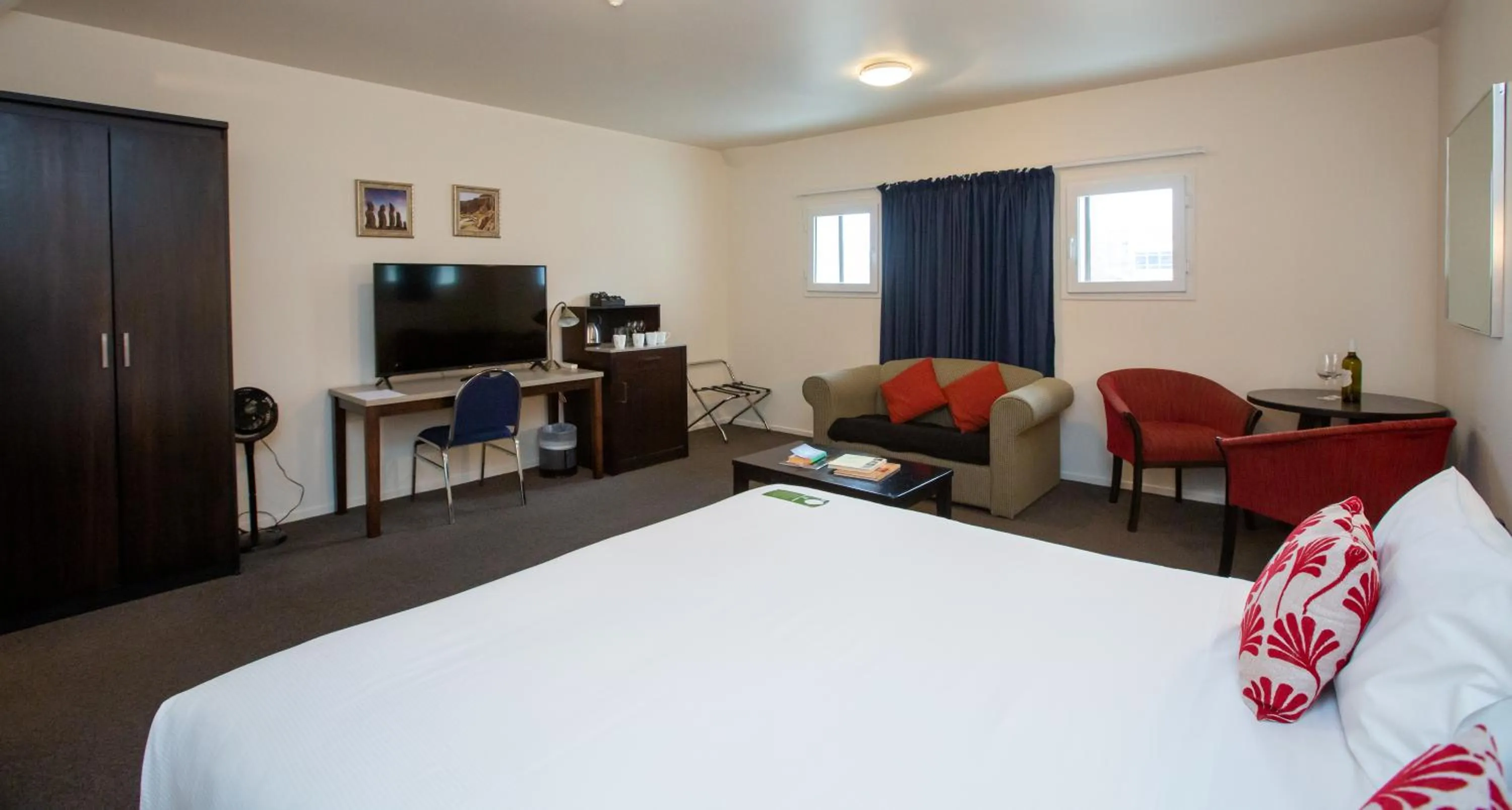 Bed in Distinction New Plymouth Hotel