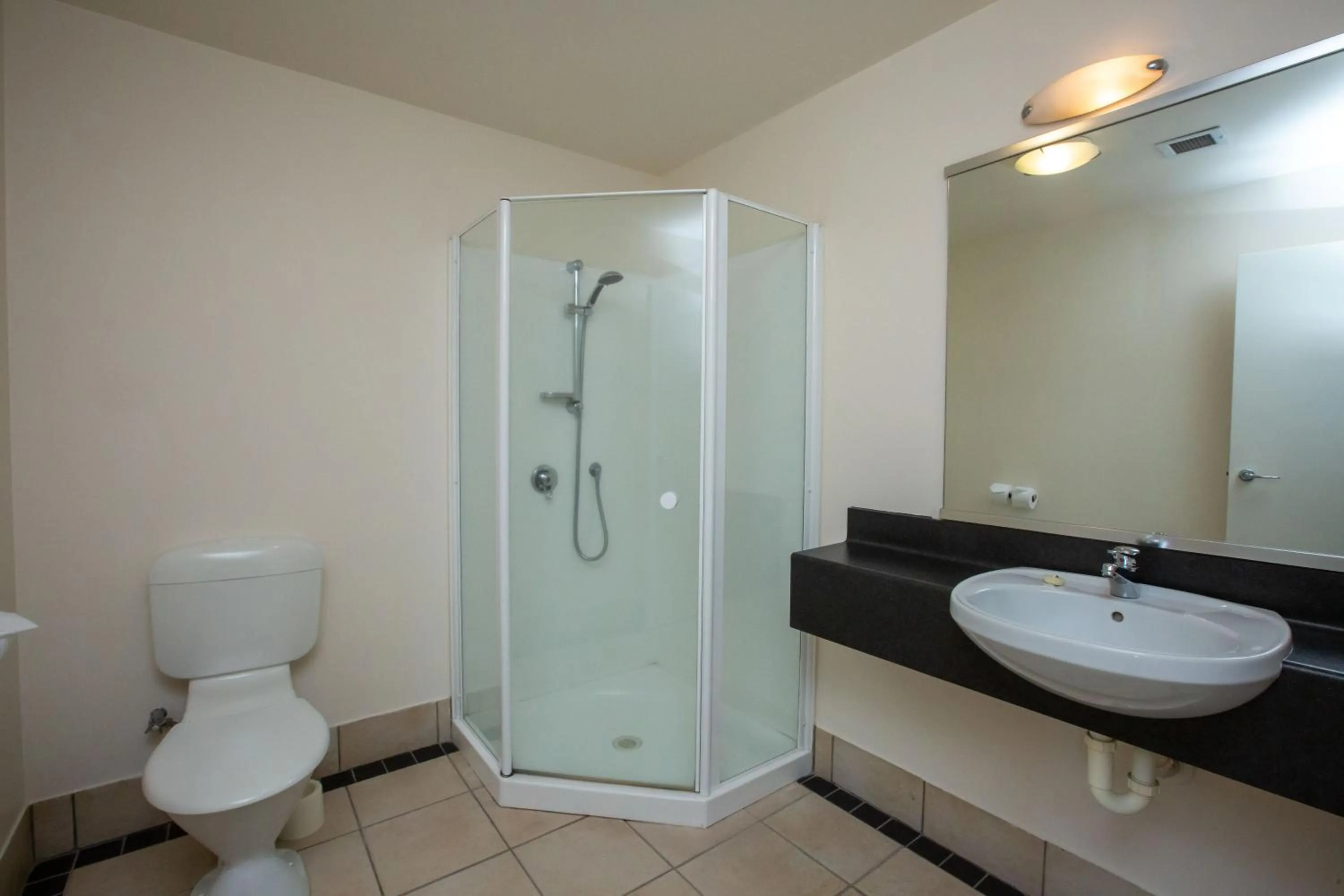 Bathroom in Distinction New Plymouth Hotel