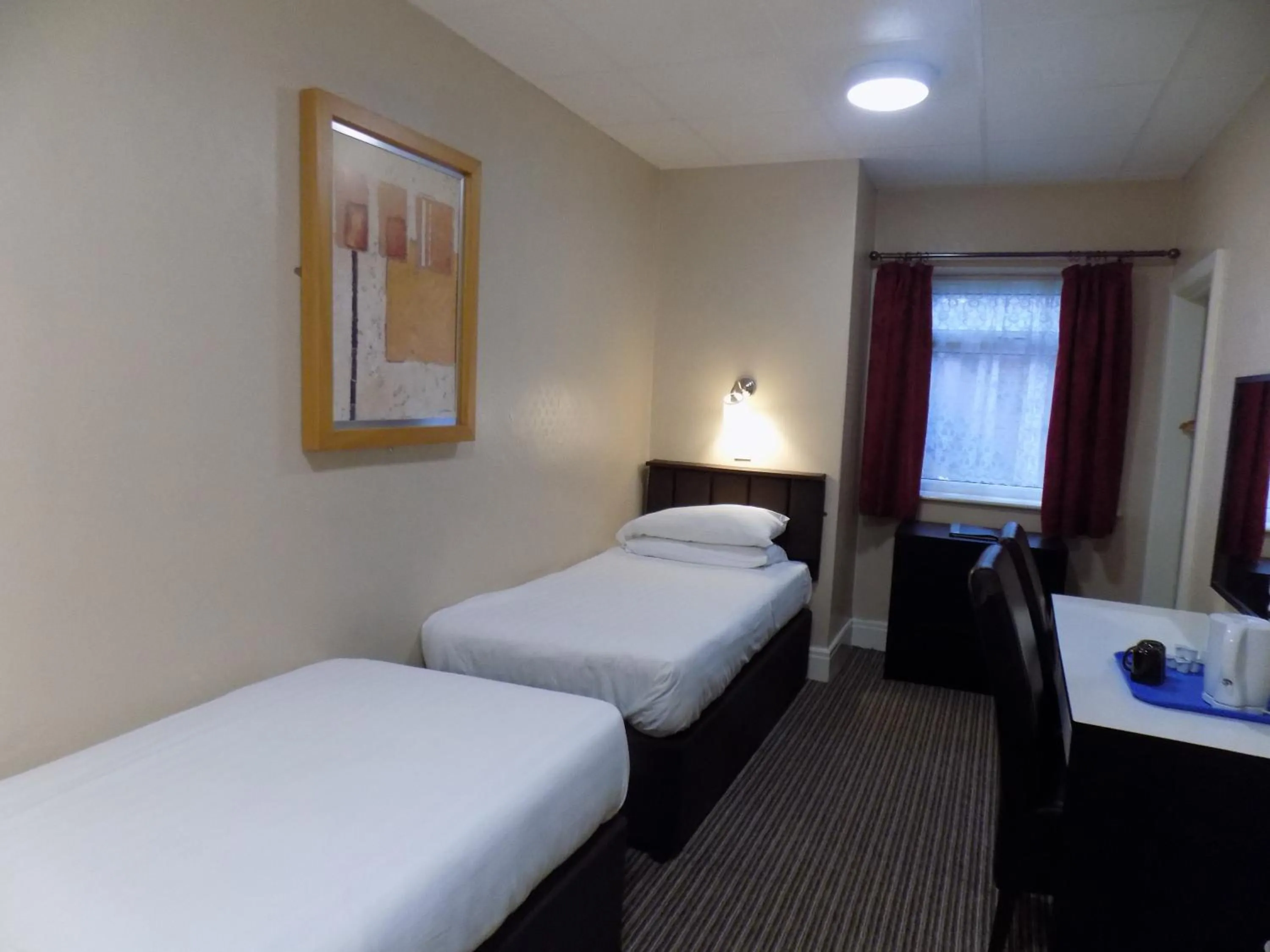 Bedroom, Bed in The Beechfield Hotel