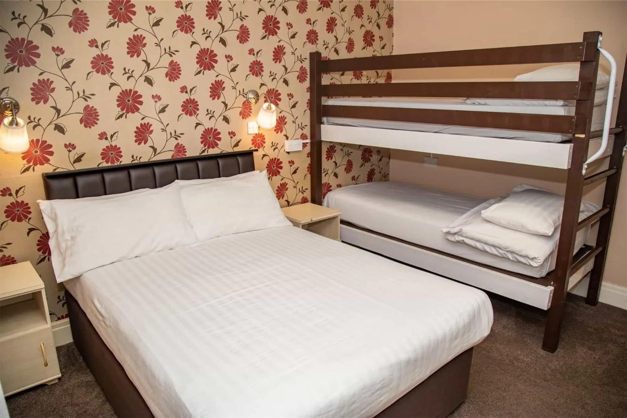 Bedroom, Bed in The Beechfield Hotel