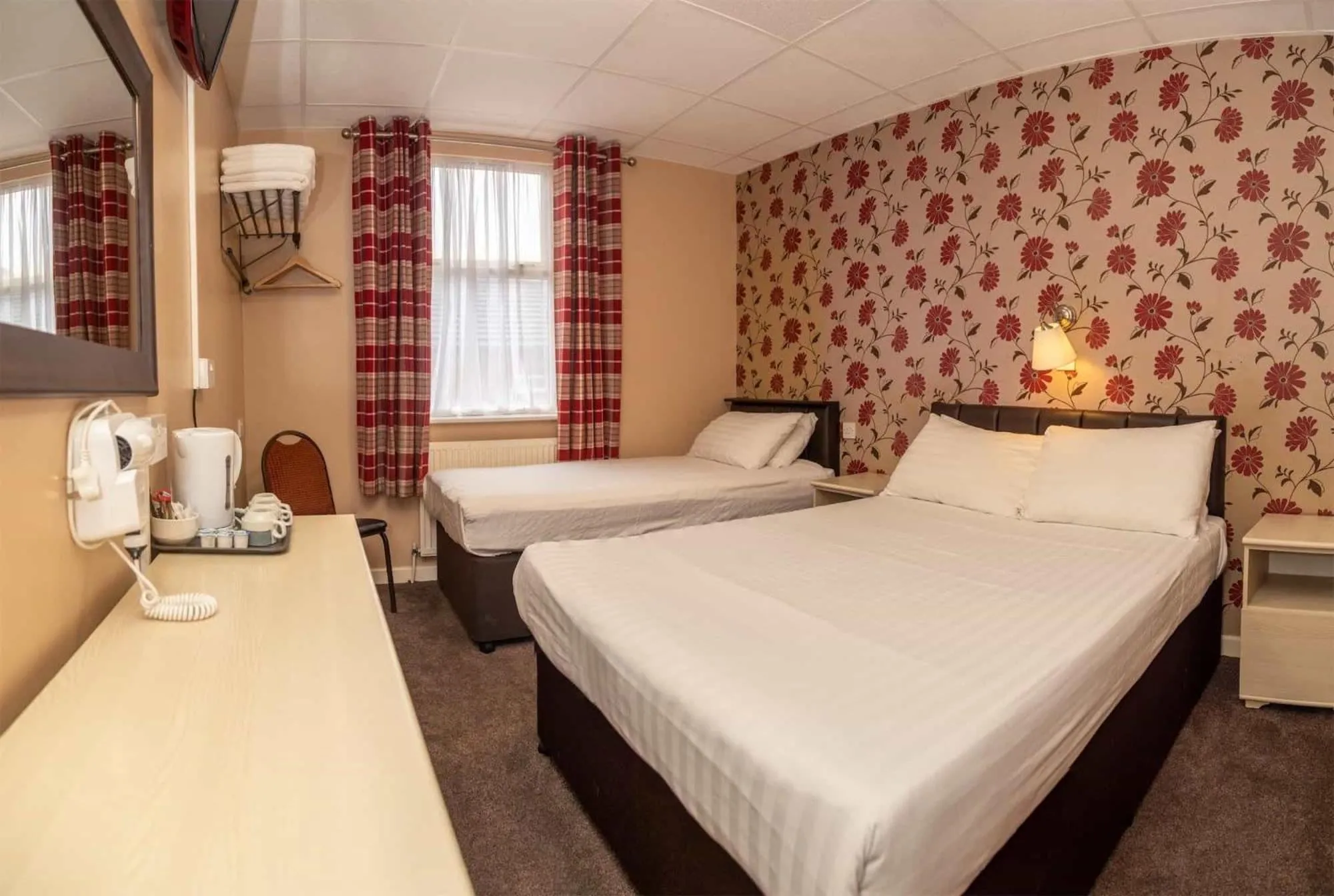 Bedroom, Bed in The Beechfield Hotel