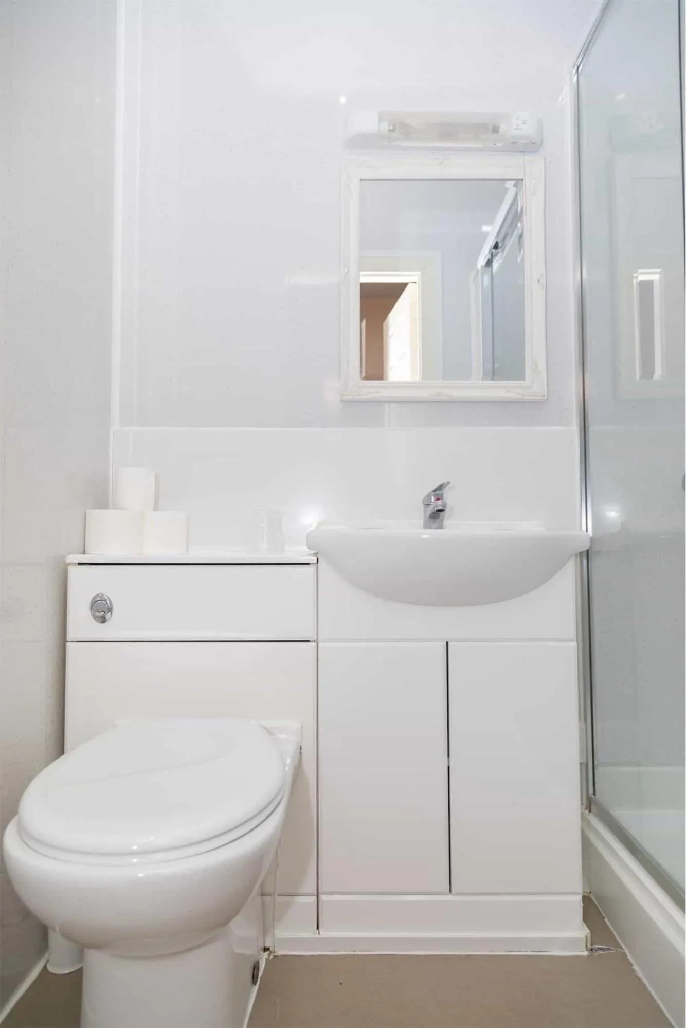 Bathroom in The Beechfield Hotel