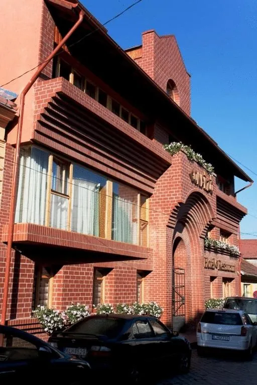 Property building in Hotel - Restaurant Gonduzo