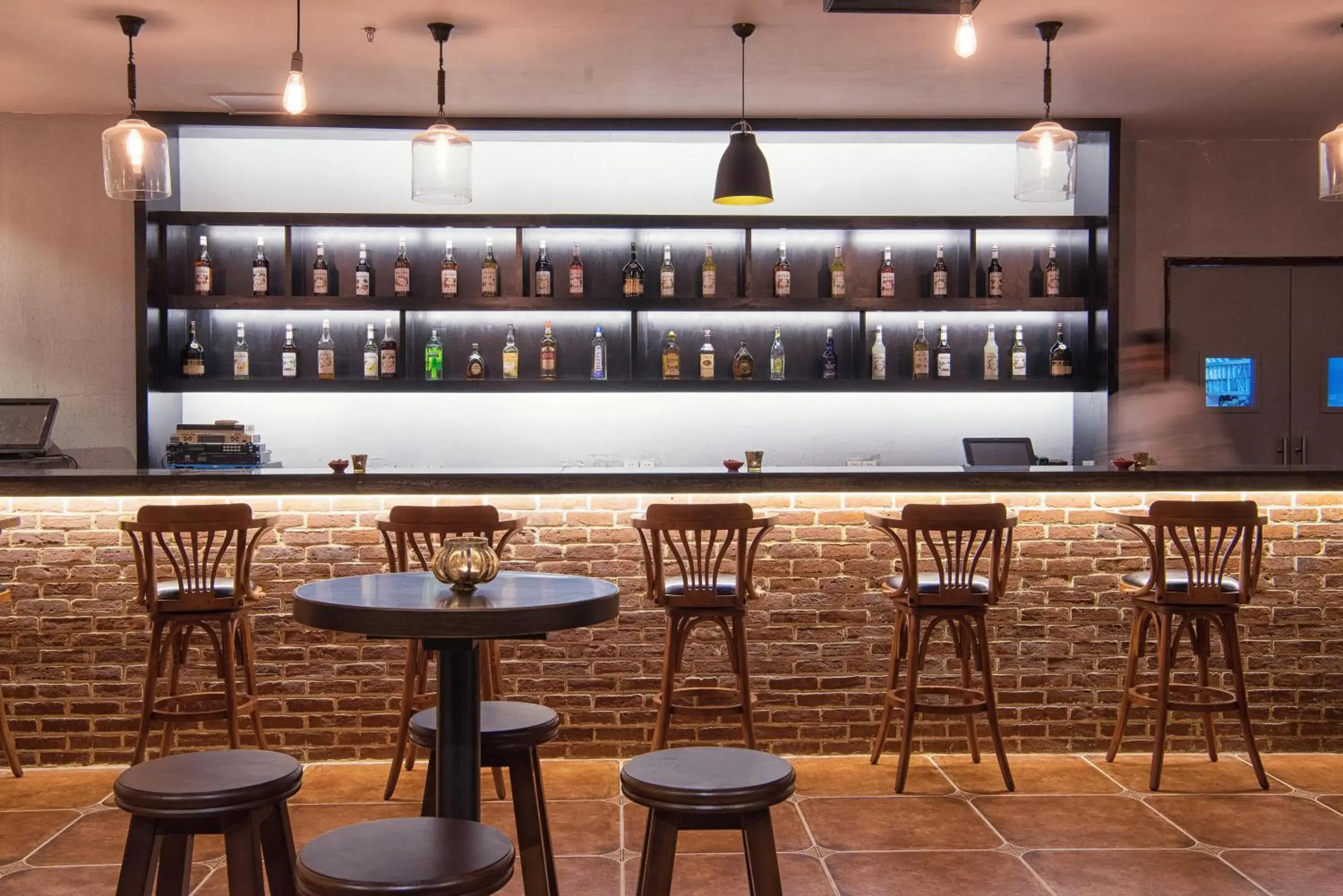 Restaurant/places to eat in Jie Jie Beach Hotel Restaurant/places to eat in Jie Jie Beach Hotel