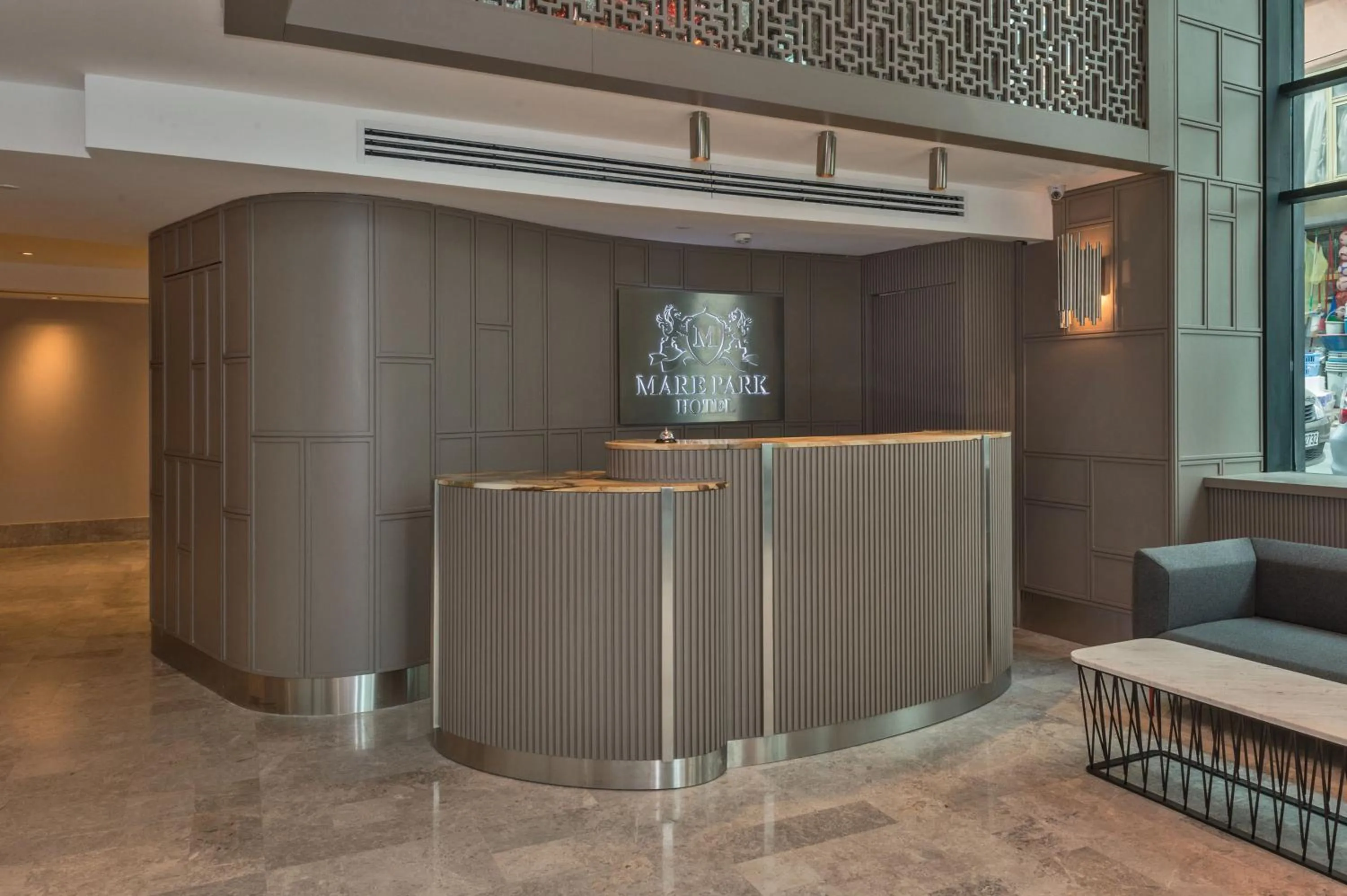 Lobby or reception in MARE PARK Hotel & SPA