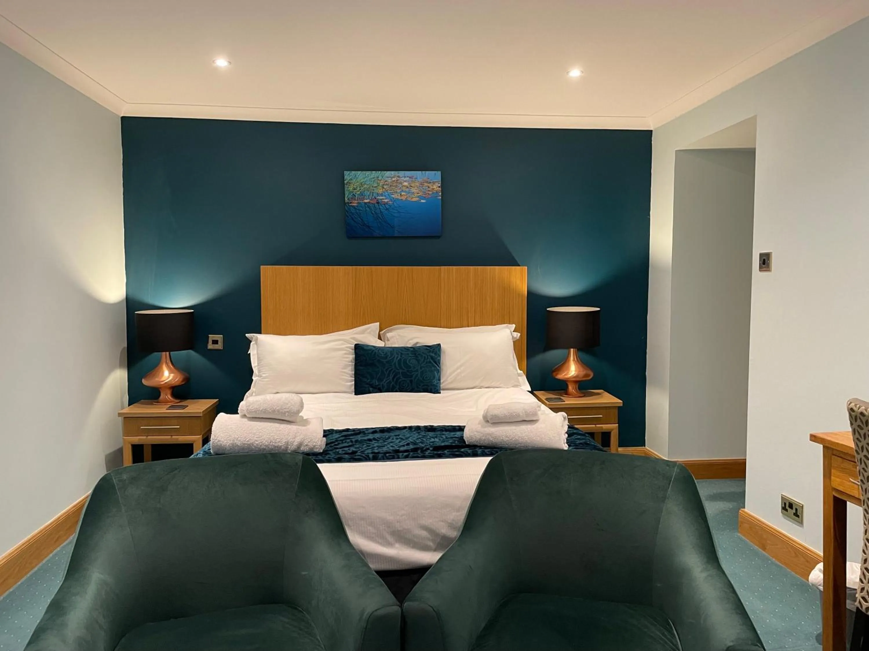 Bedroom, Bed in The Ship Inn - Winner Best Hotel Experience 2024 Visit Scotland