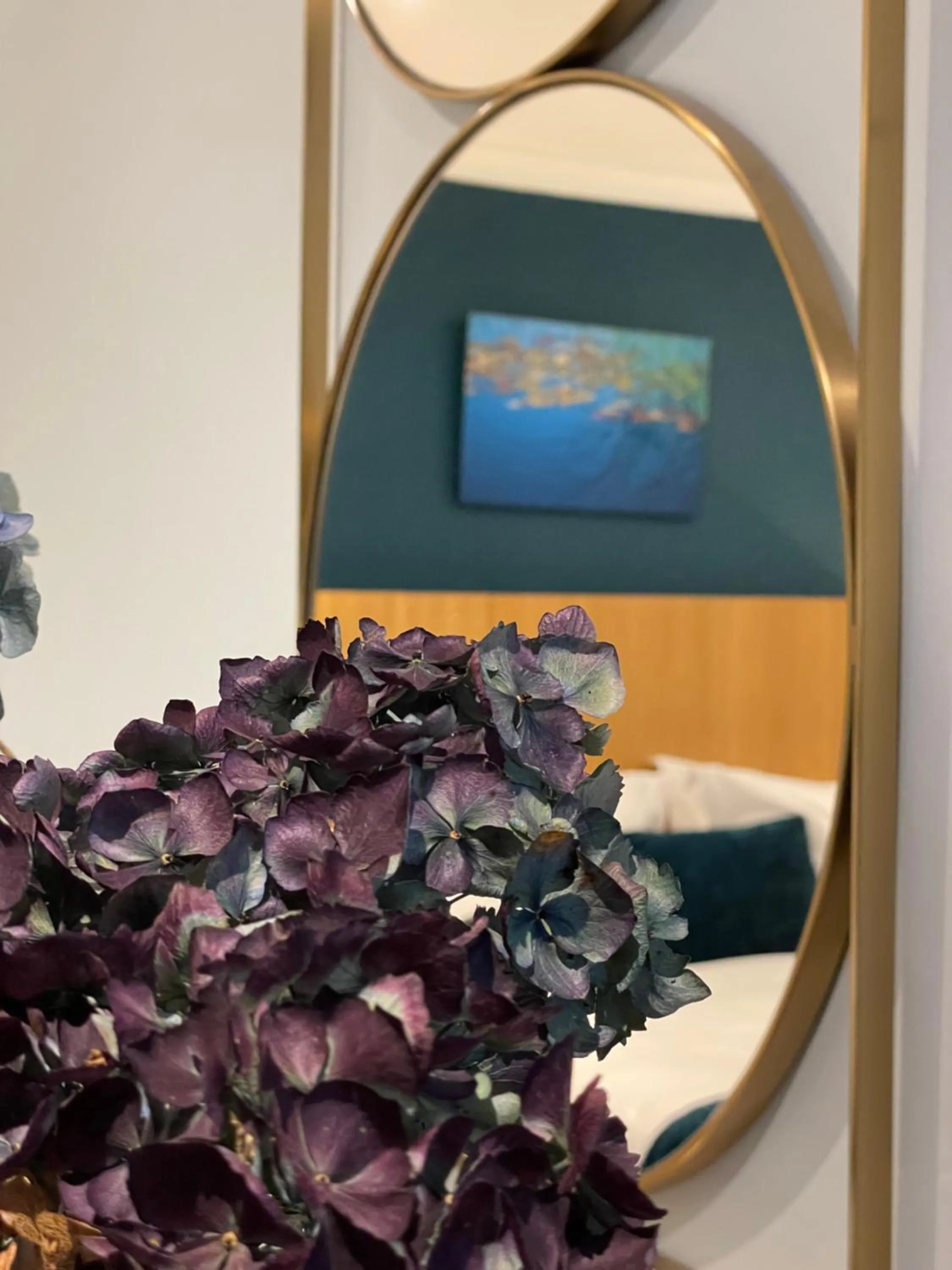 Decorative detail in The Ship Inn - Winner Best Hotel Experience 2024 Visit Scotland