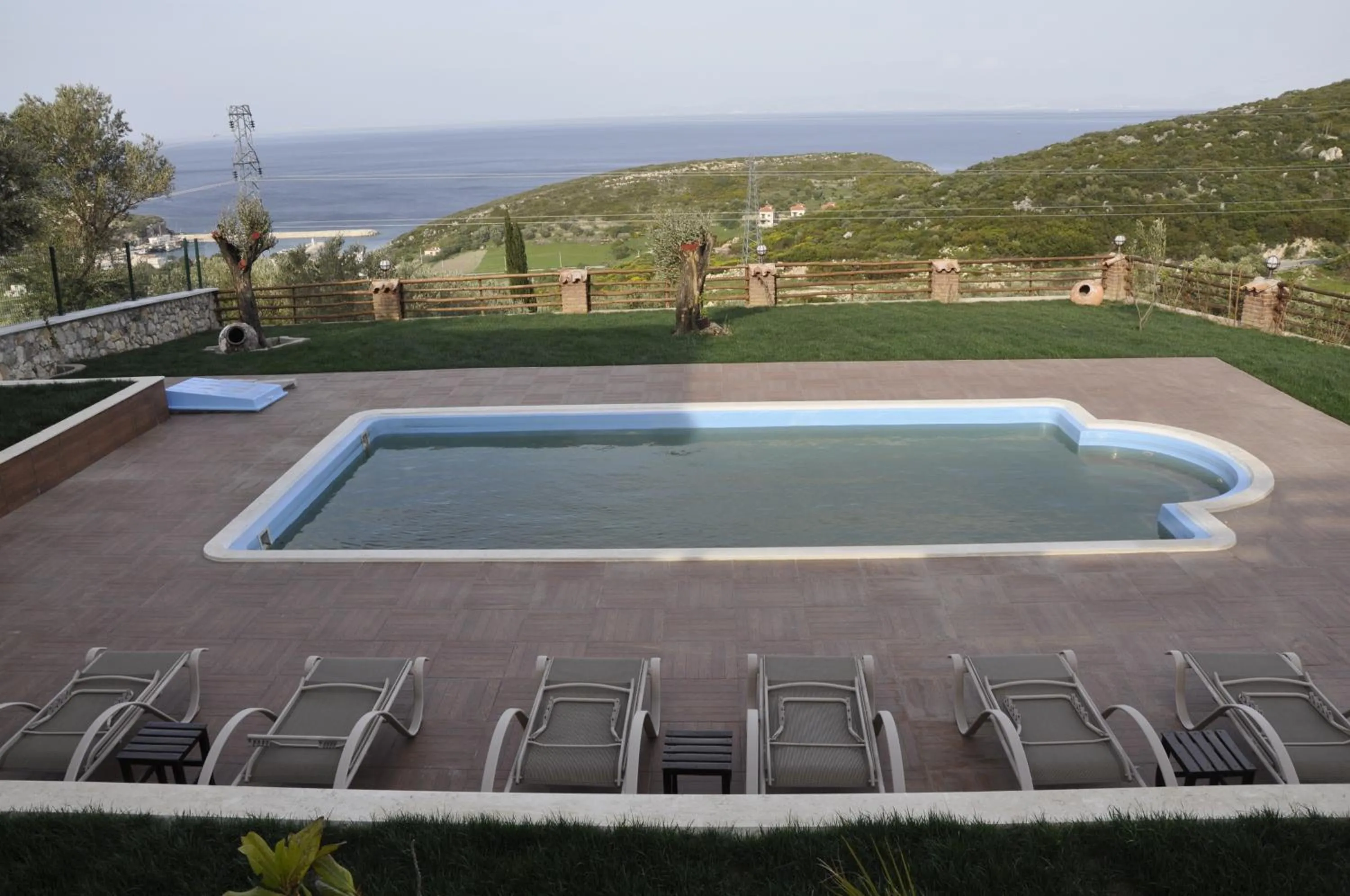 Garden in Taş Avlu Butik Otel