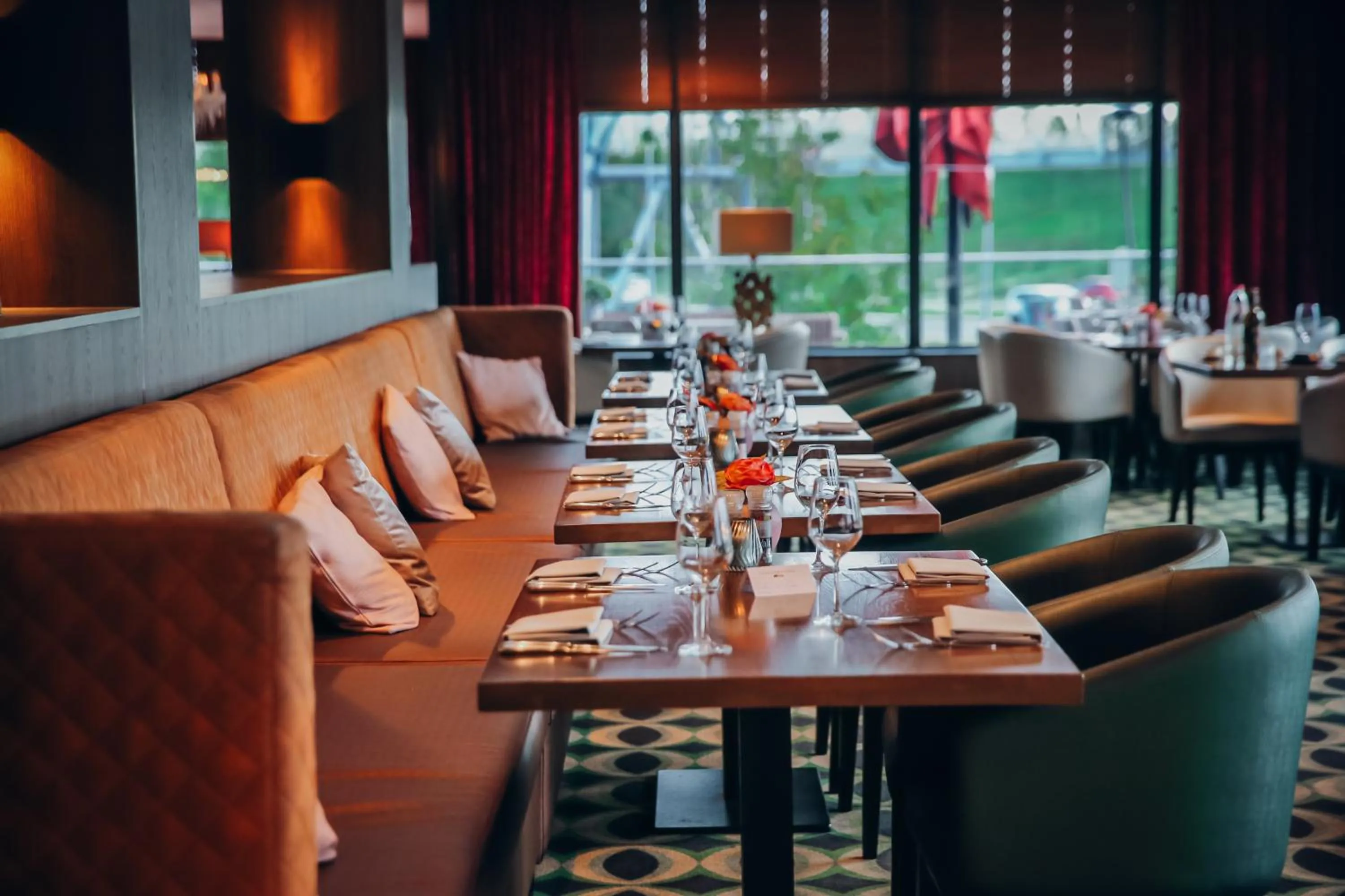 Restaurant/places to eat in Van der Valk Hotel Oostzaan - Amsterdam
