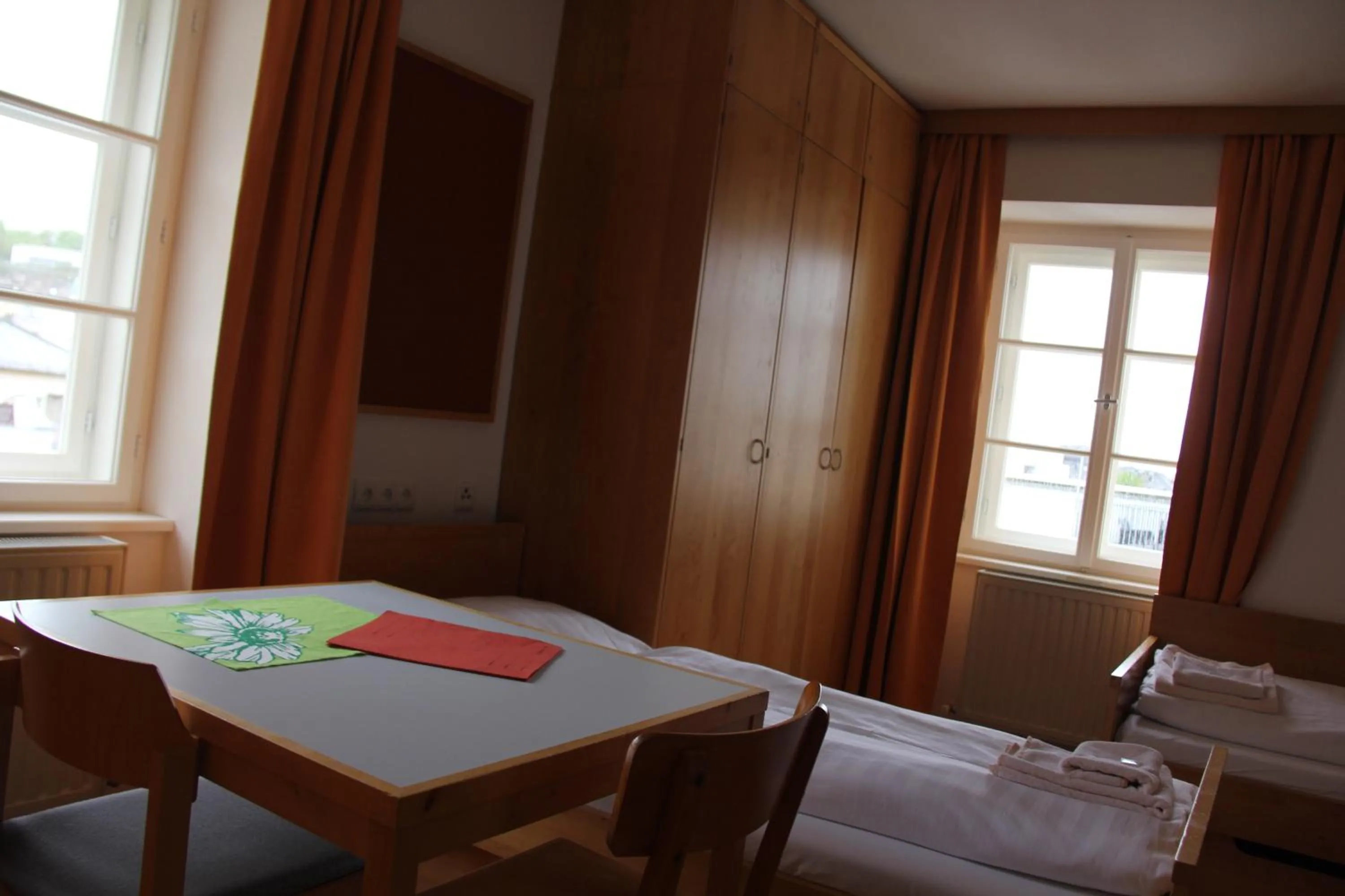 View (from property/room), Bed in Institut St.Sebastian