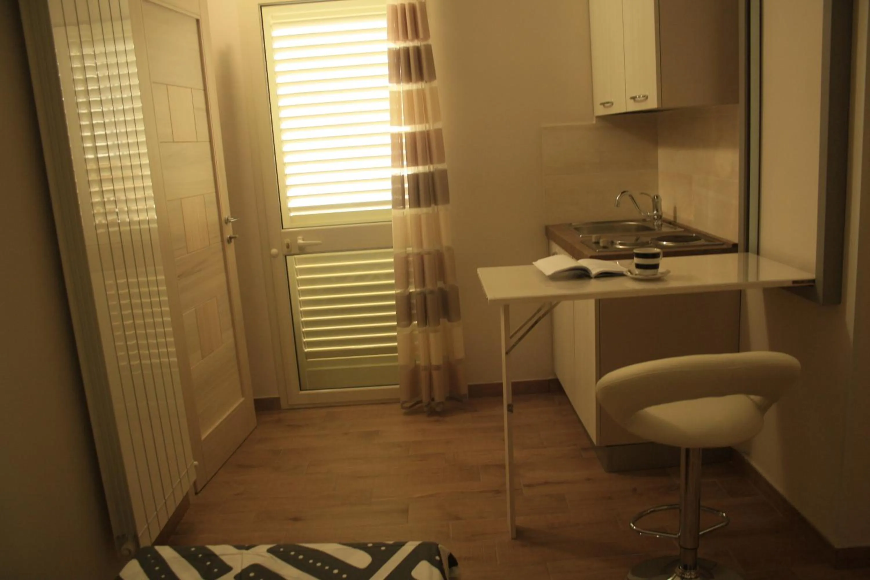 Kitchen or kitchenette in San Andreas Suites