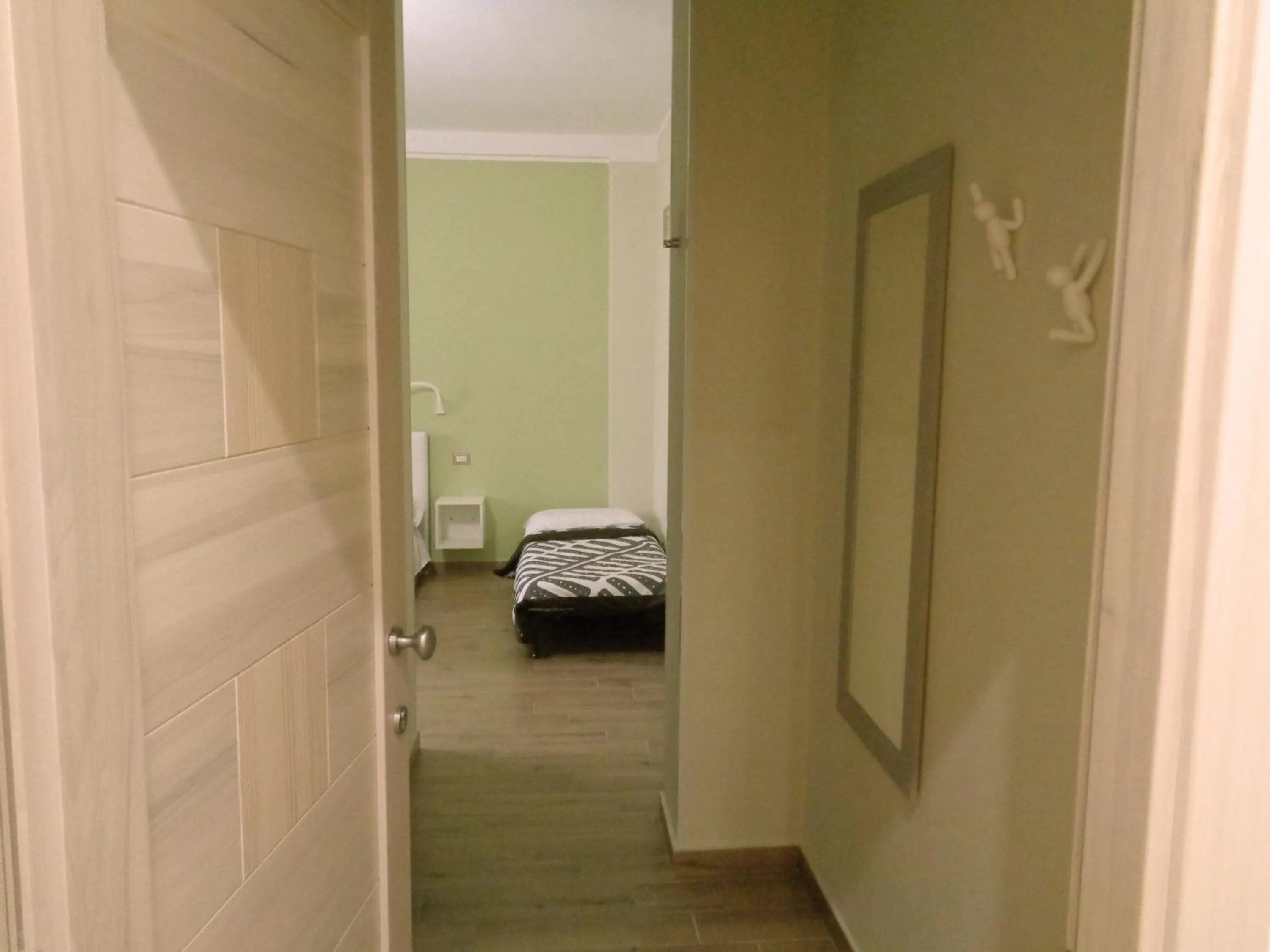 Bedroom in San Andreas Suites