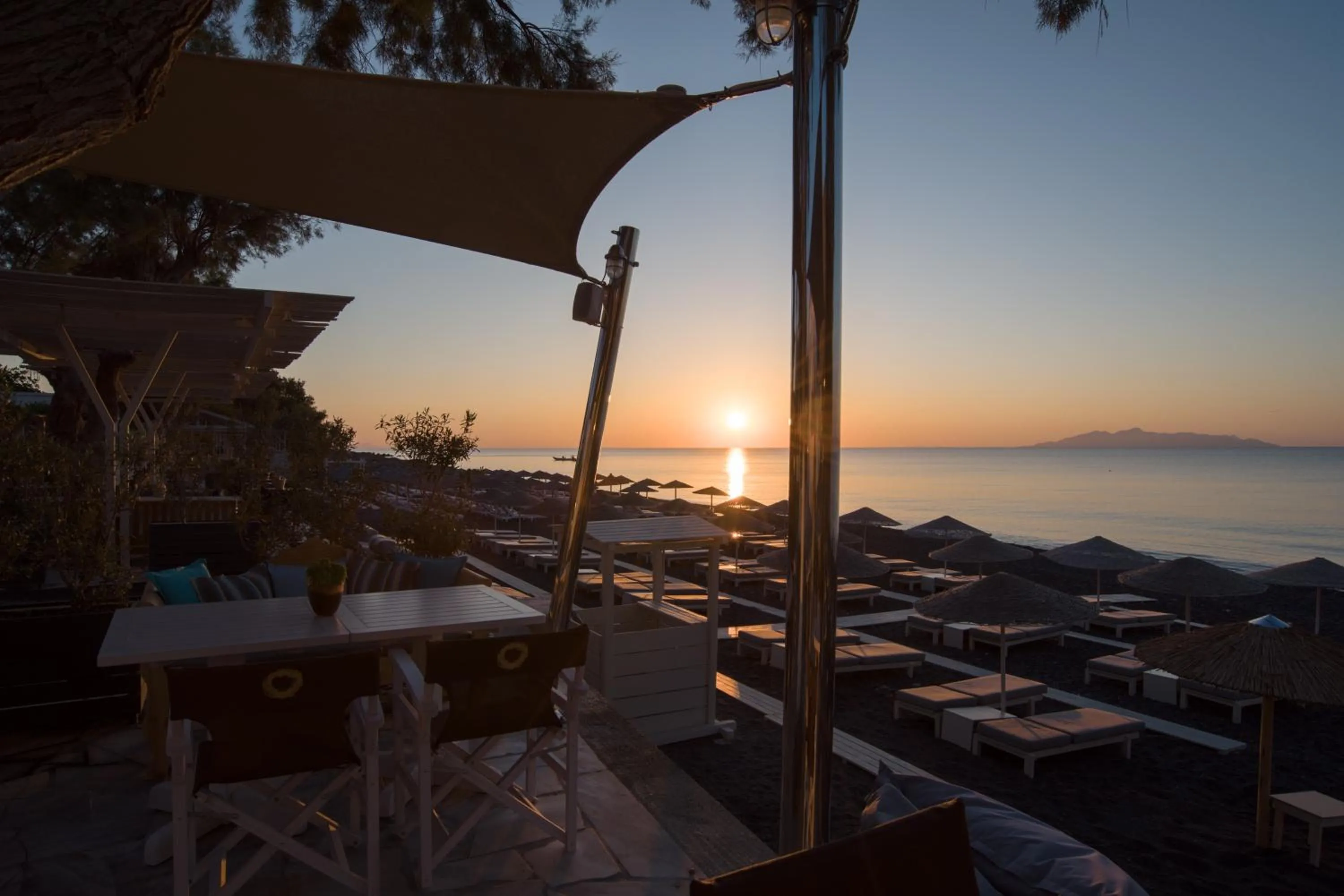 Restaurant/places to eat in Santorini Crystal Blue Boutique Hotel