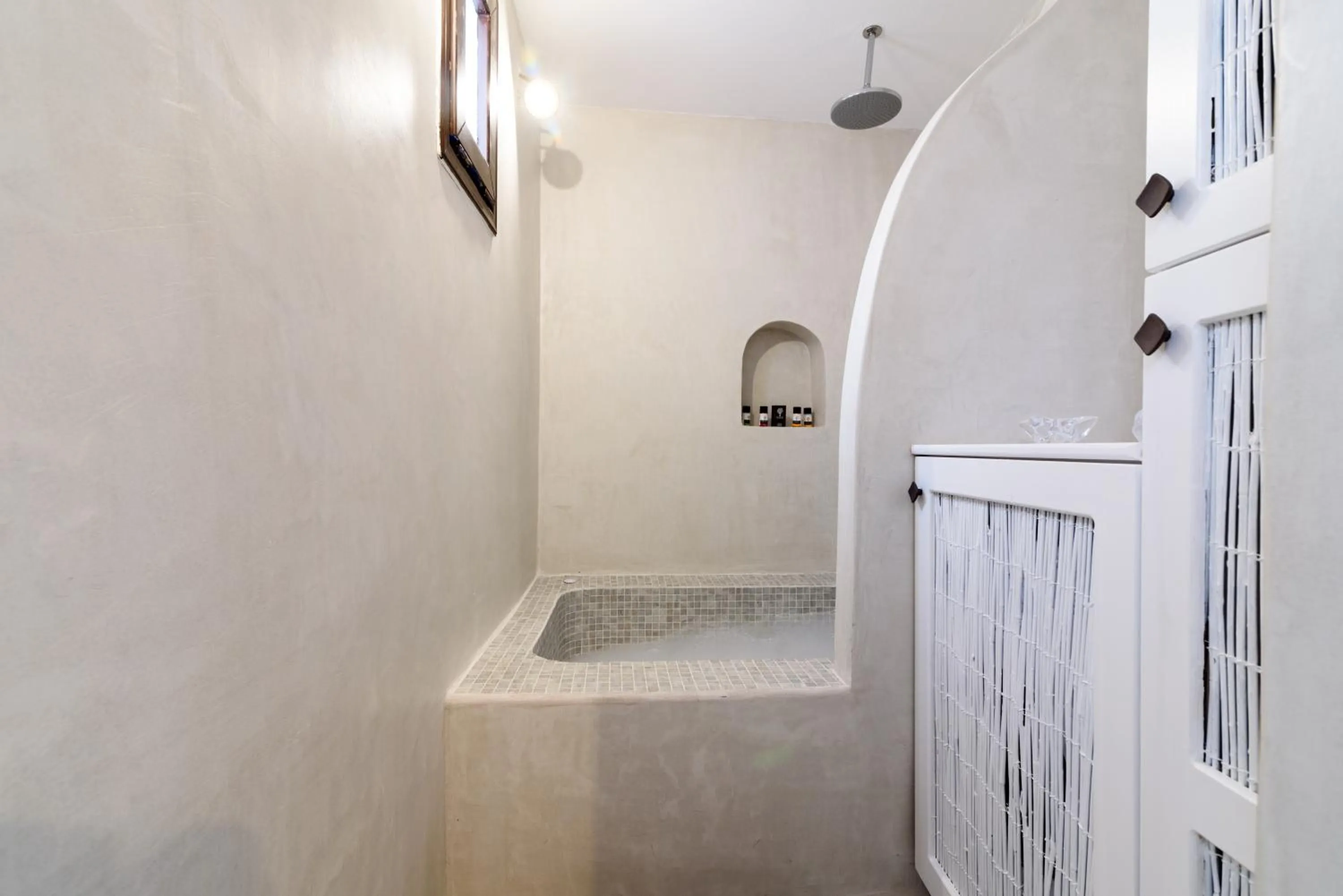 Hot Tub in Santorini Crystal Blue Boutique Hotel