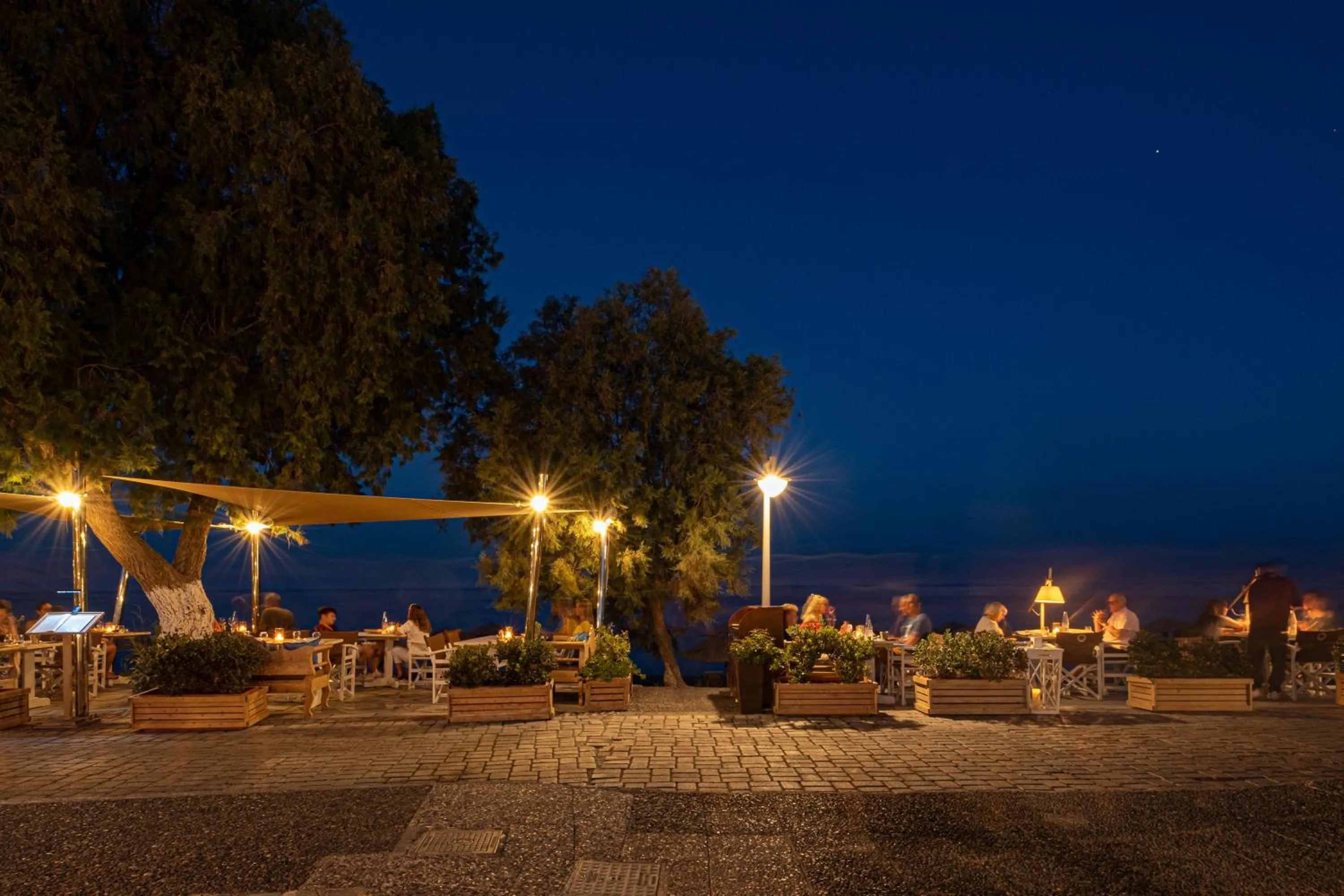 Restaurant/places to eat in Santorini Crystal Blue Boutique Hotel