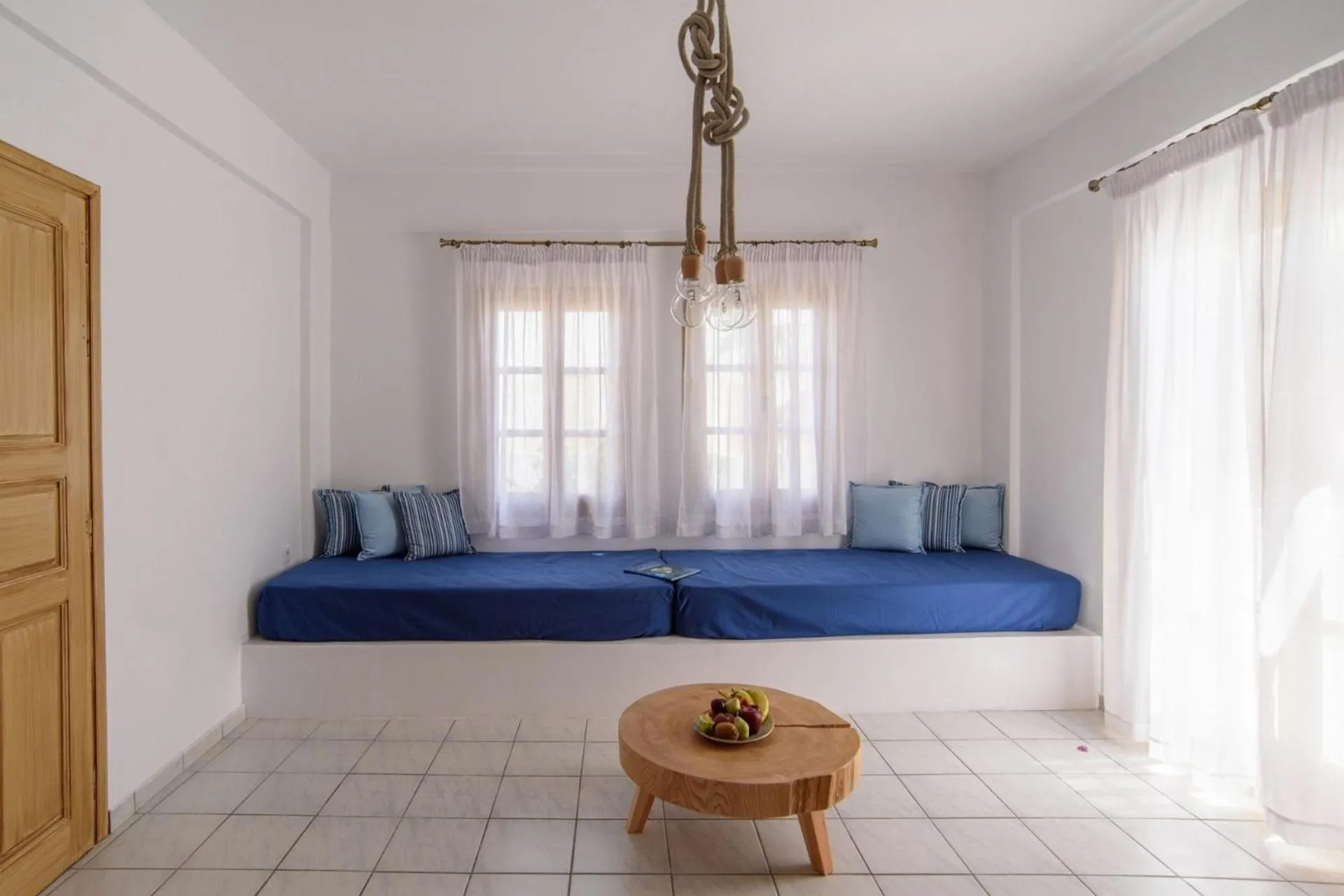 Living room in Santorini Crystal Blue Boutique Hotel
