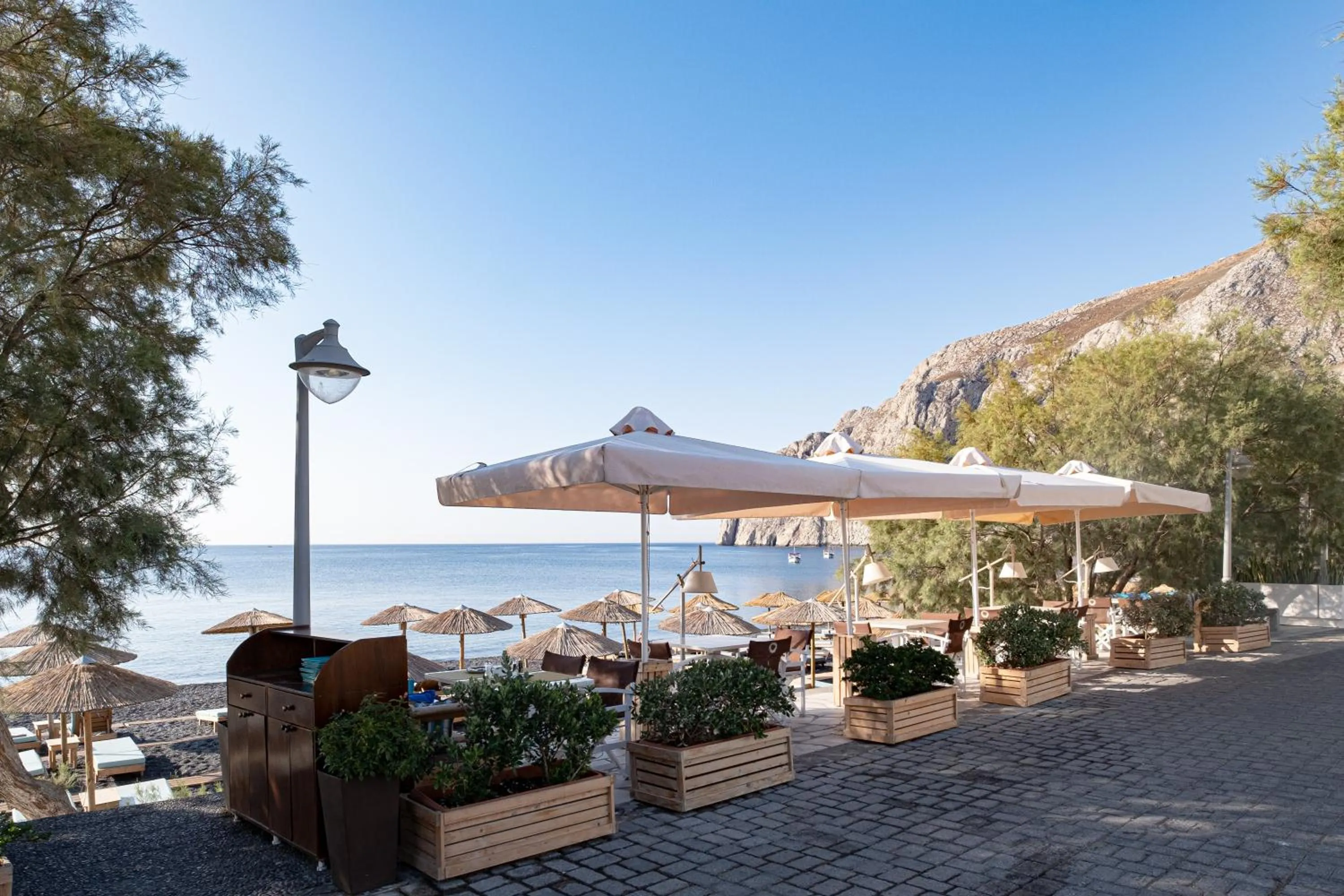 Restaurant/places to eat in Santorini Crystal Blue Boutique Hotel