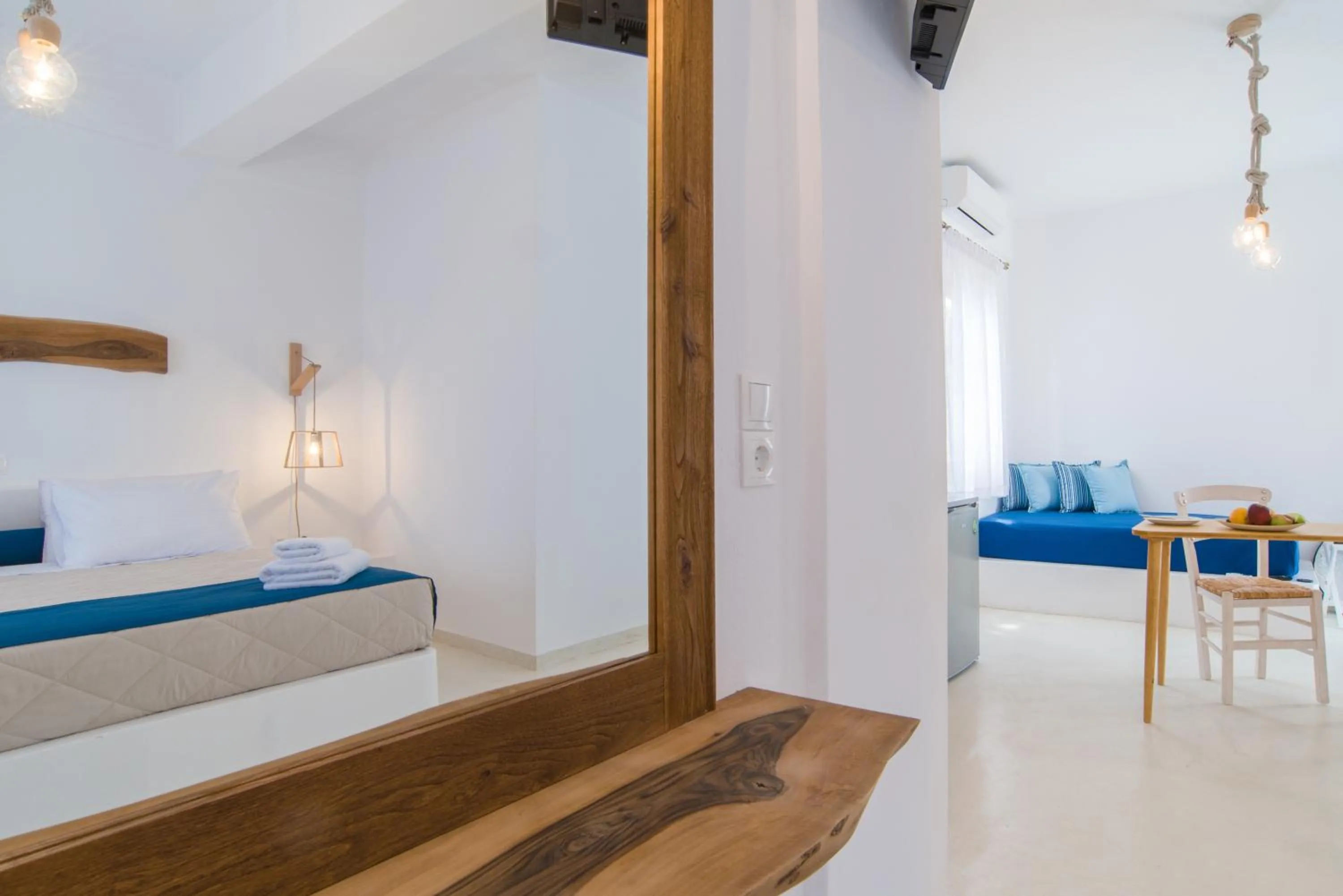 Decorative detail, Bed in Santorini Crystal Blue Boutique Hotel