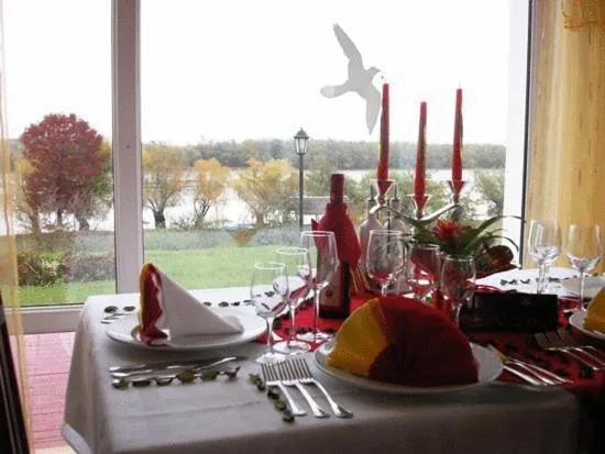 Restaurant/places to eat in Hotel Wels