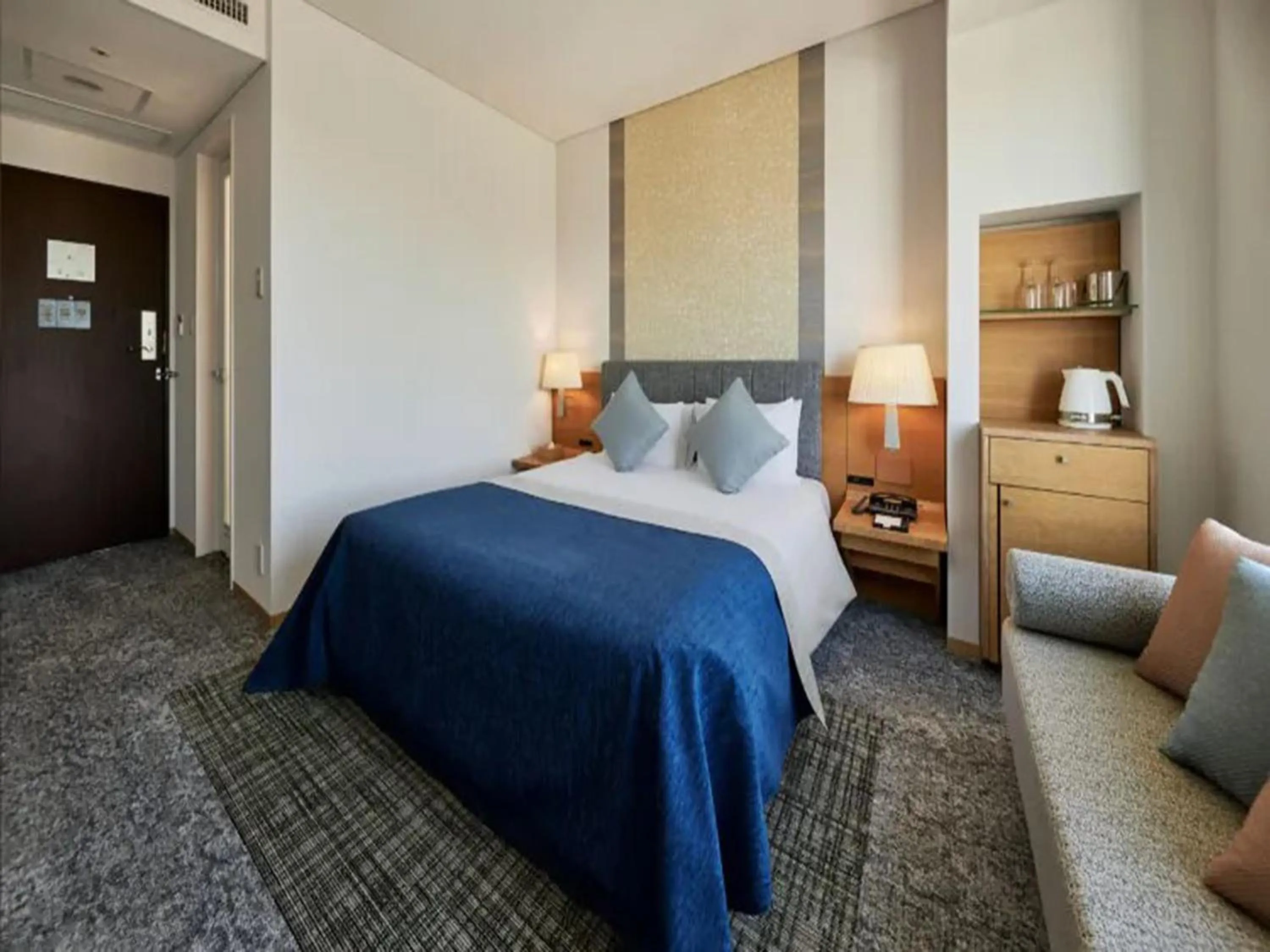 Photo of the whole room, Bed in Park Hotel Tokyo