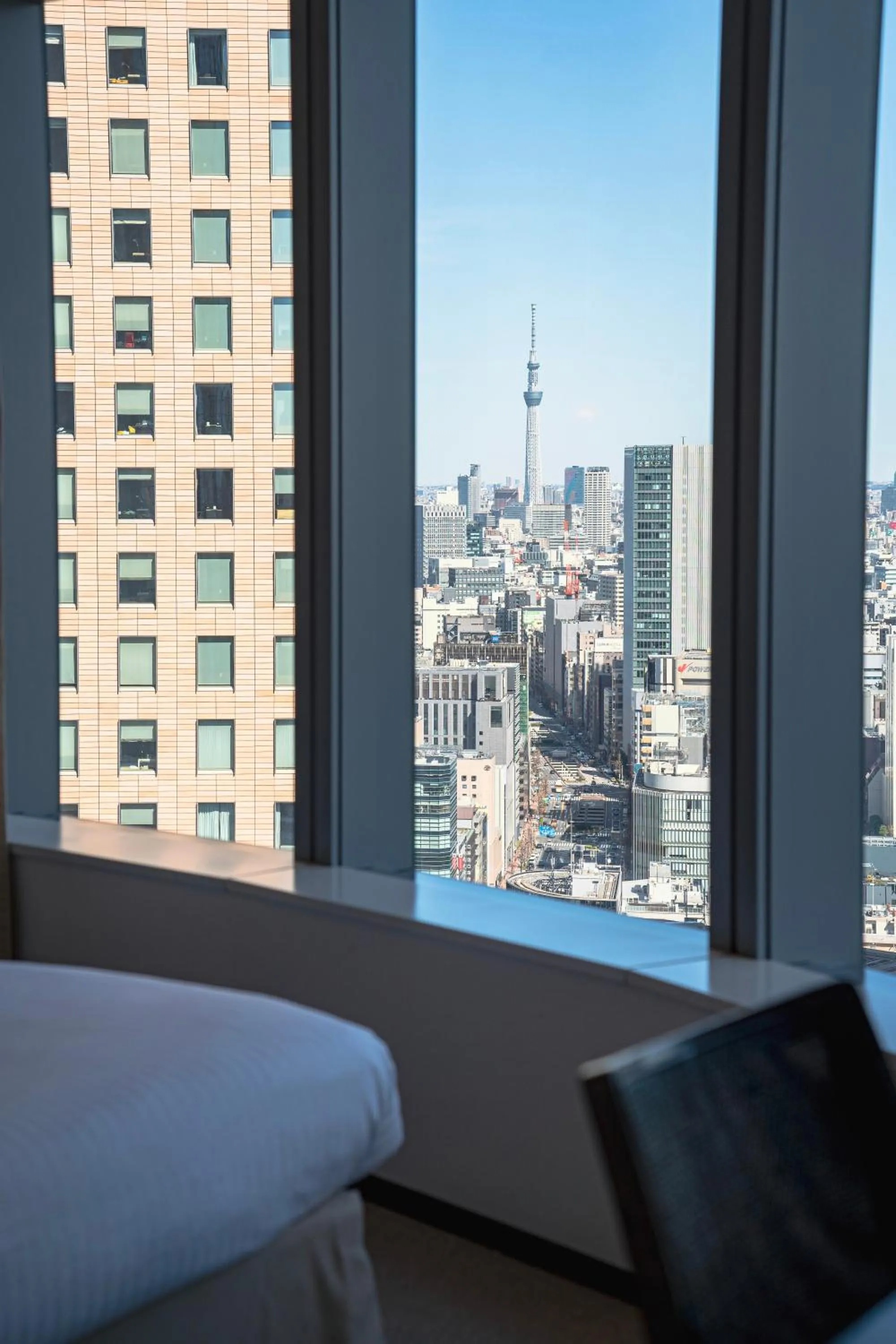 View (from property/room), Bed in Park Hotel Tokyo