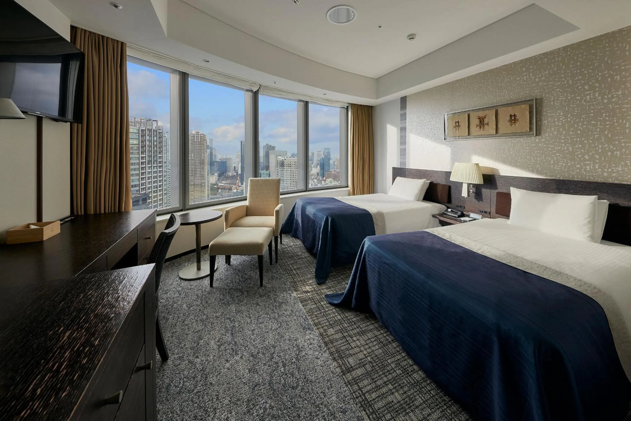 Photo of the whole room, Bed in Park Hotel Tokyo