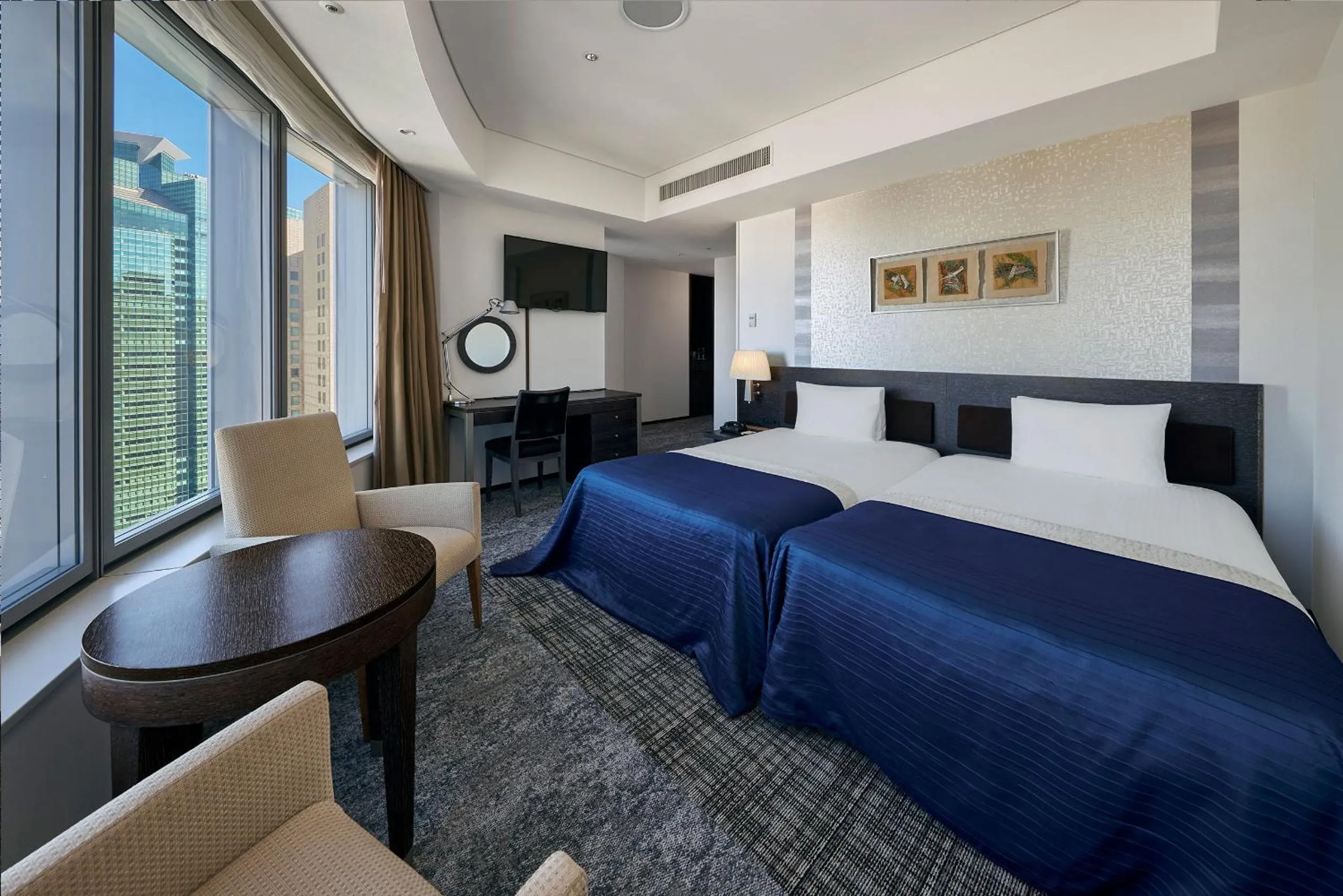 Photo of the whole room, Bed in Park Hotel Tokyo