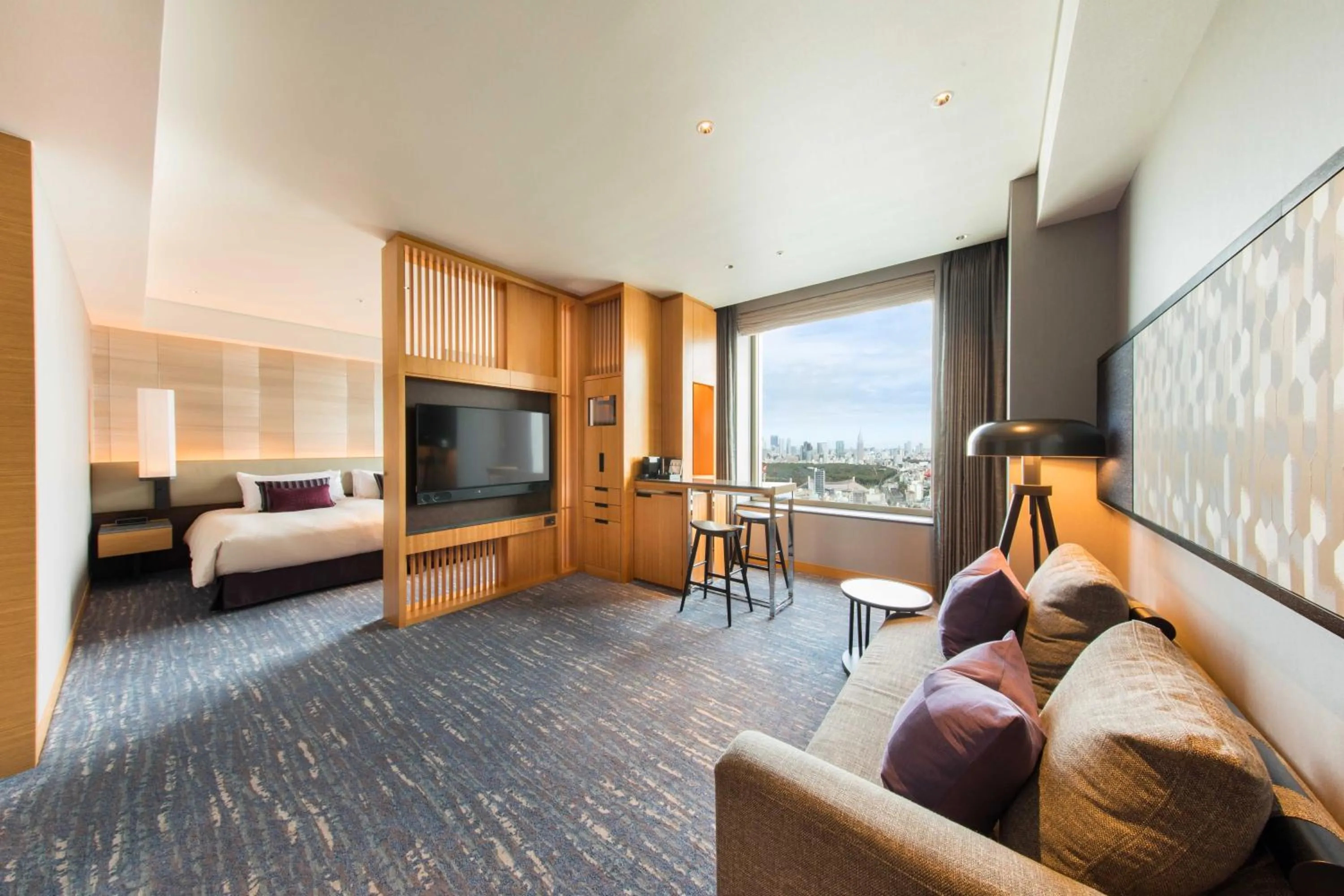 Photo of the whole room, Bed in Cerulean Tower Tokyu Hotel, A Pan Pacific Partner Hotel