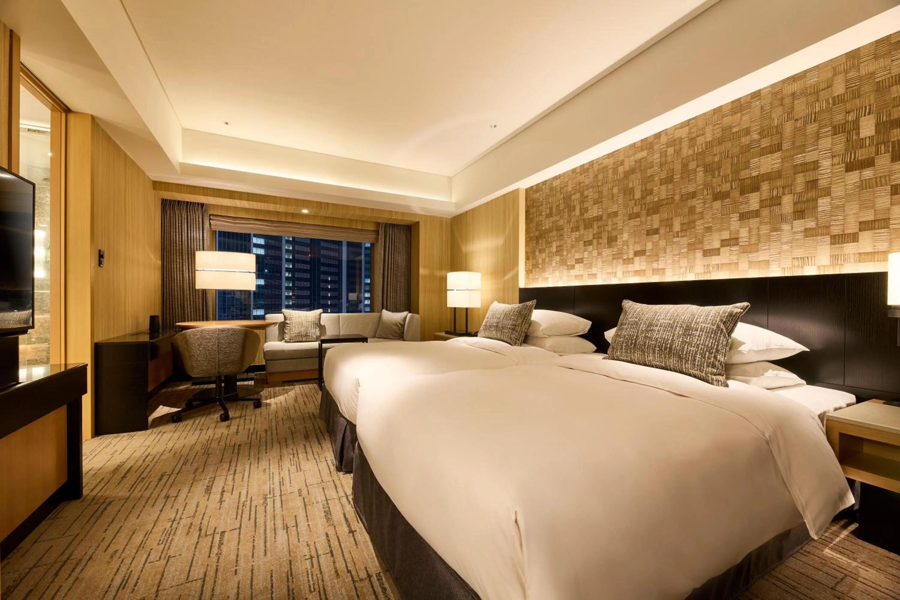 Photo of the whole room, Bed in Cerulean Tower Tokyu Hotel, A Pan Pacific Partner Hotel