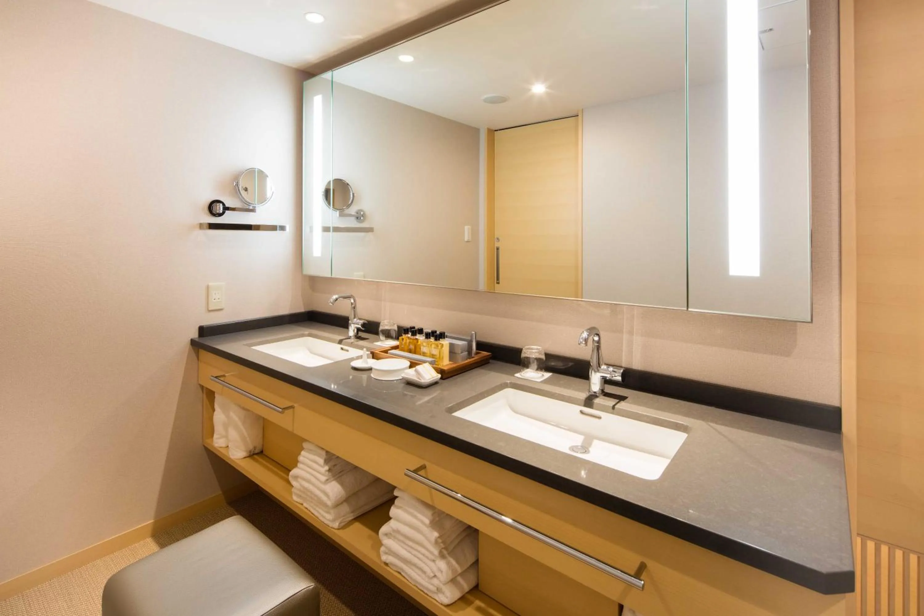 Bathroom in Cerulean Tower Tokyu Hotel, A Pan Pacific Partner Hotel