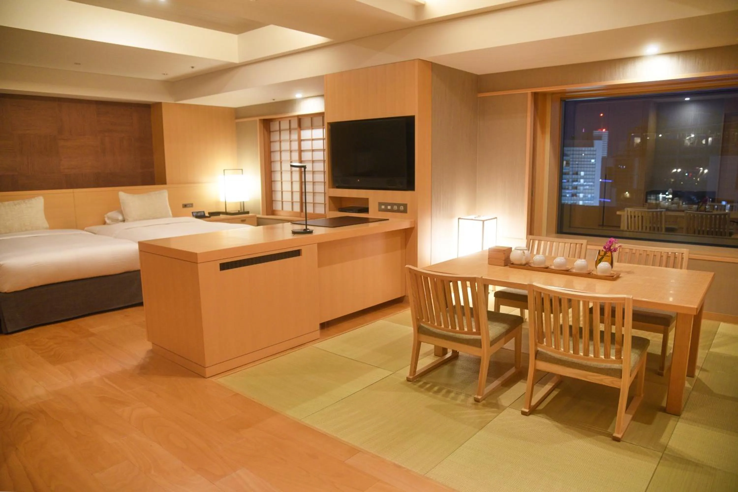 Photo of the whole room, Bed in Cerulean Tower Tokyu Hotel, A Pan Pacific Partner Hotel