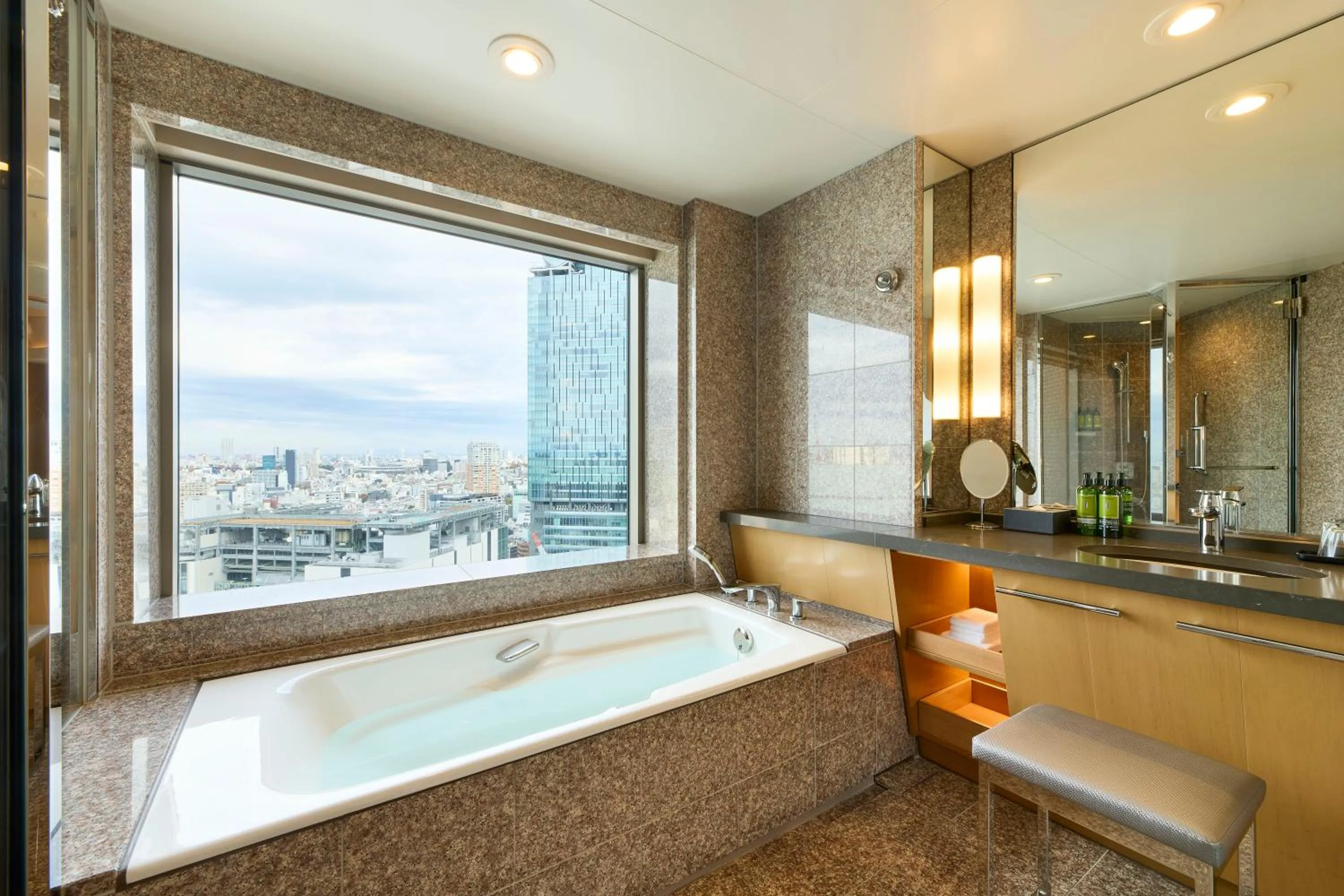 Bathroom in Cerulean Tower Tokyu Hotel, A Pan Pacific Partner Hotel