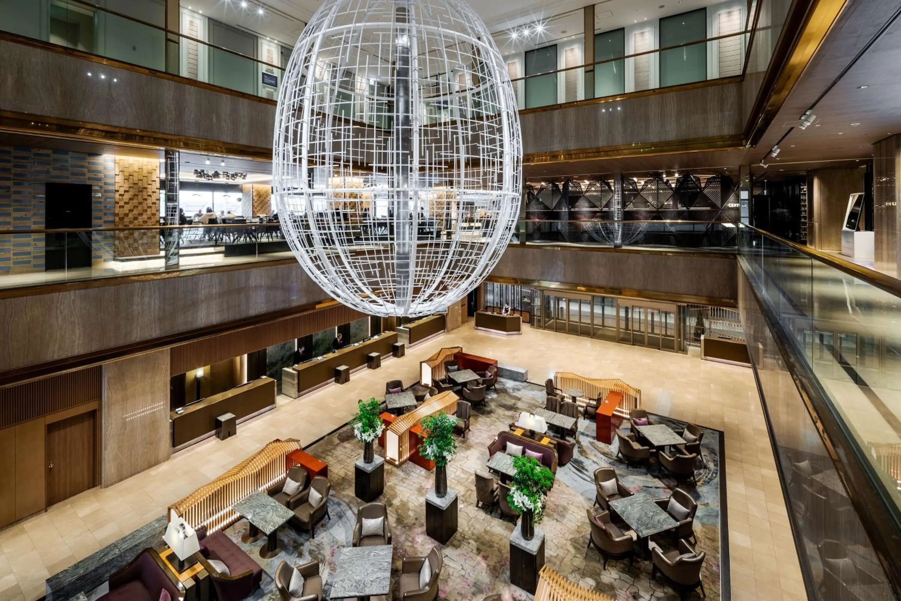 Lobby or reception in Hilton Osaka Hotel